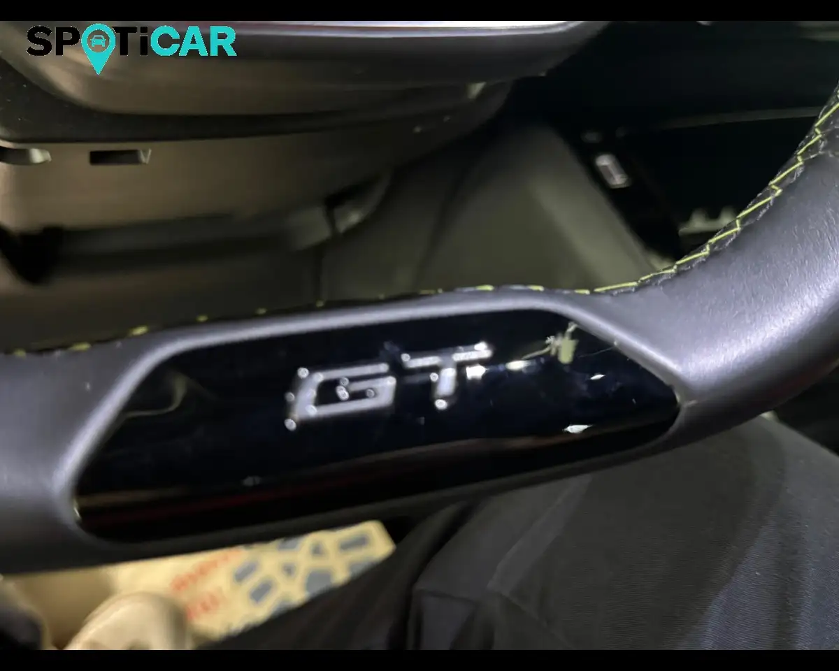 Peugeot 208 1.2 Hybrid 48V GT, миниатюра 11