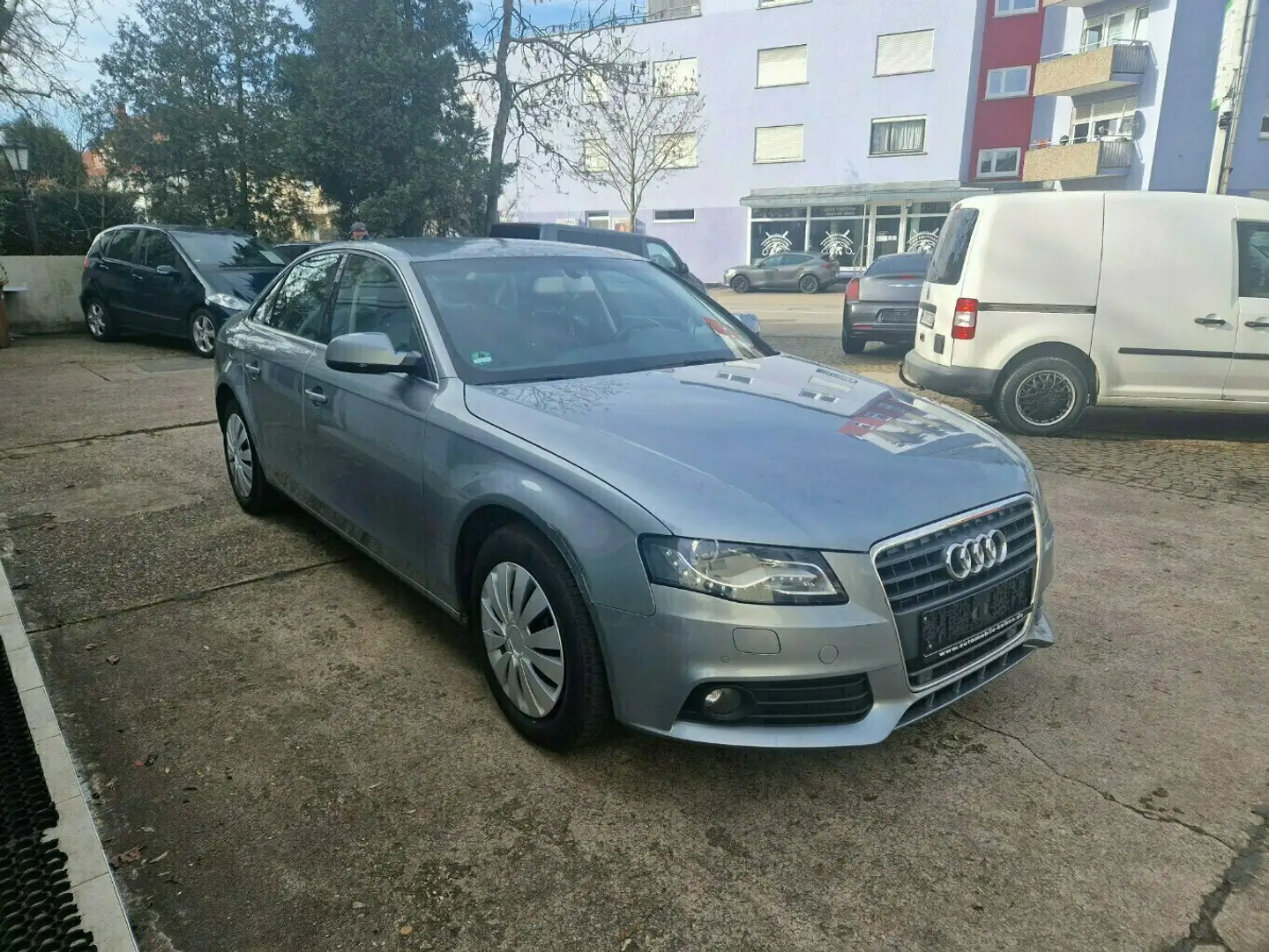 Audi A4 1.8 TFSI *Automatik/Navigation/AHK-abnehmbar Gris - 2