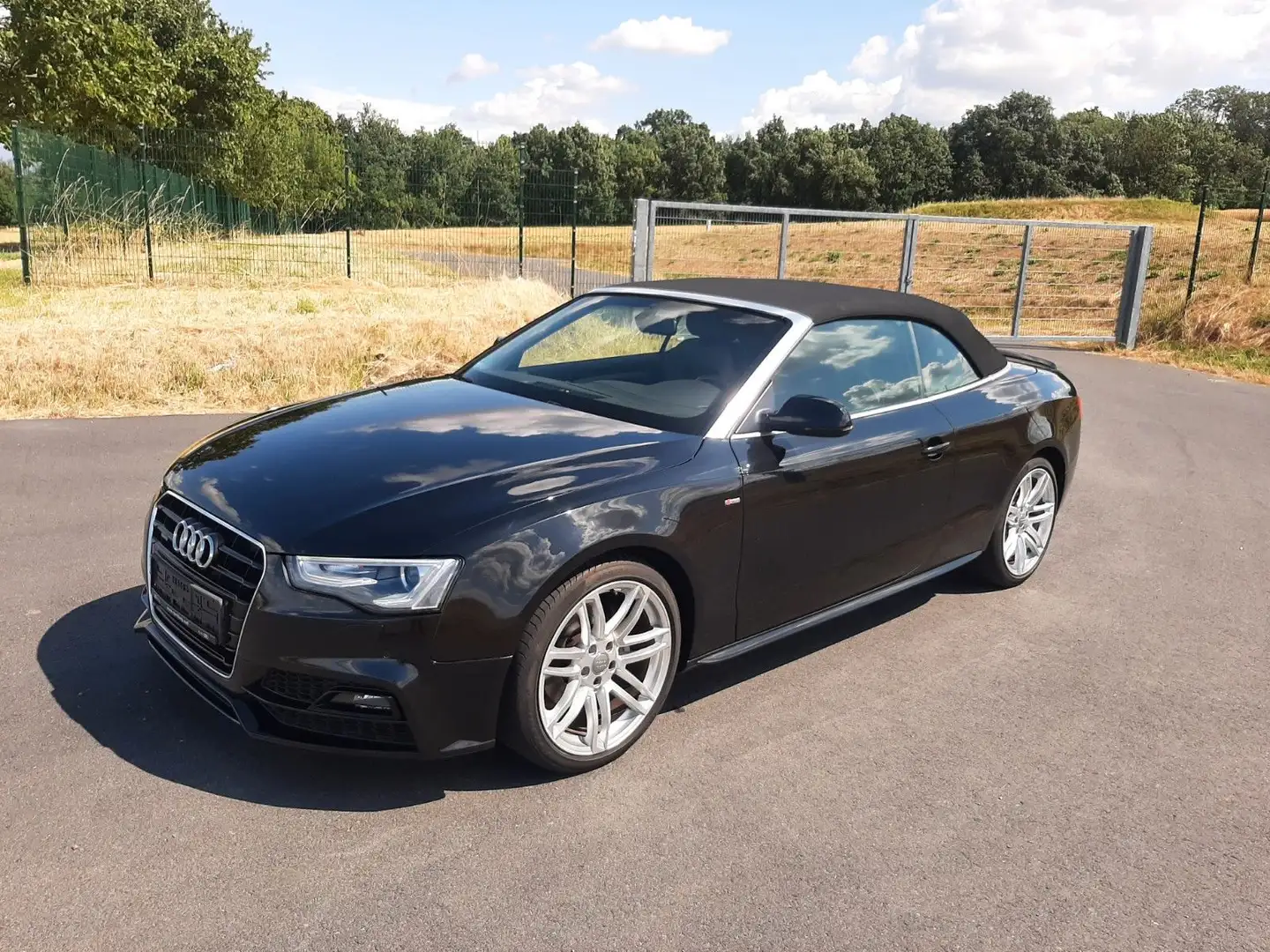 Audi A5 Cabriolet 2.0 TFSI Quattro S - Line,Bi-Xenon Zwart - 1