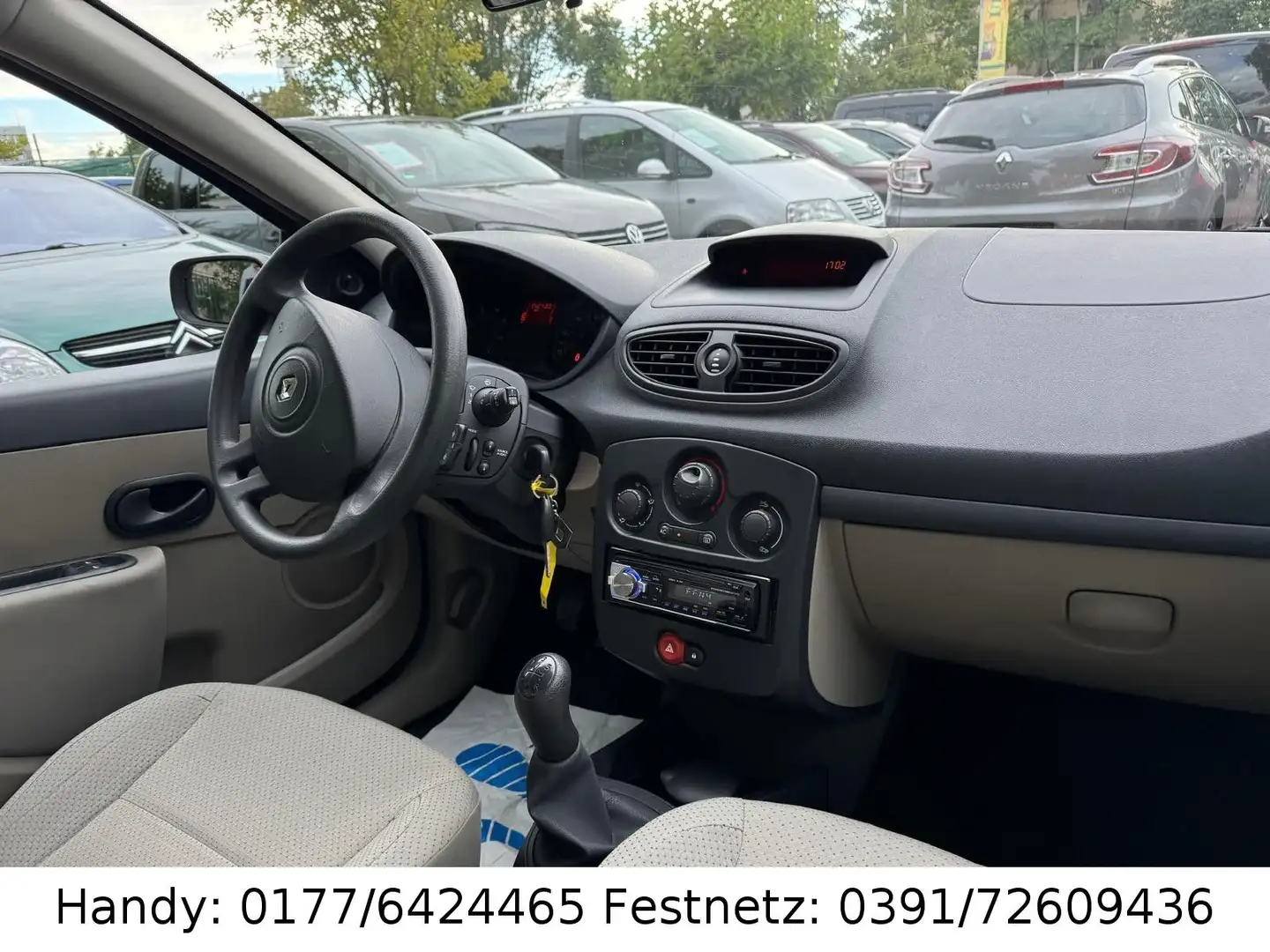 Renault Clio 1.2 16V KLIMA/el.FH/ZV mit FB/8xBEREIFT Bruin - 2