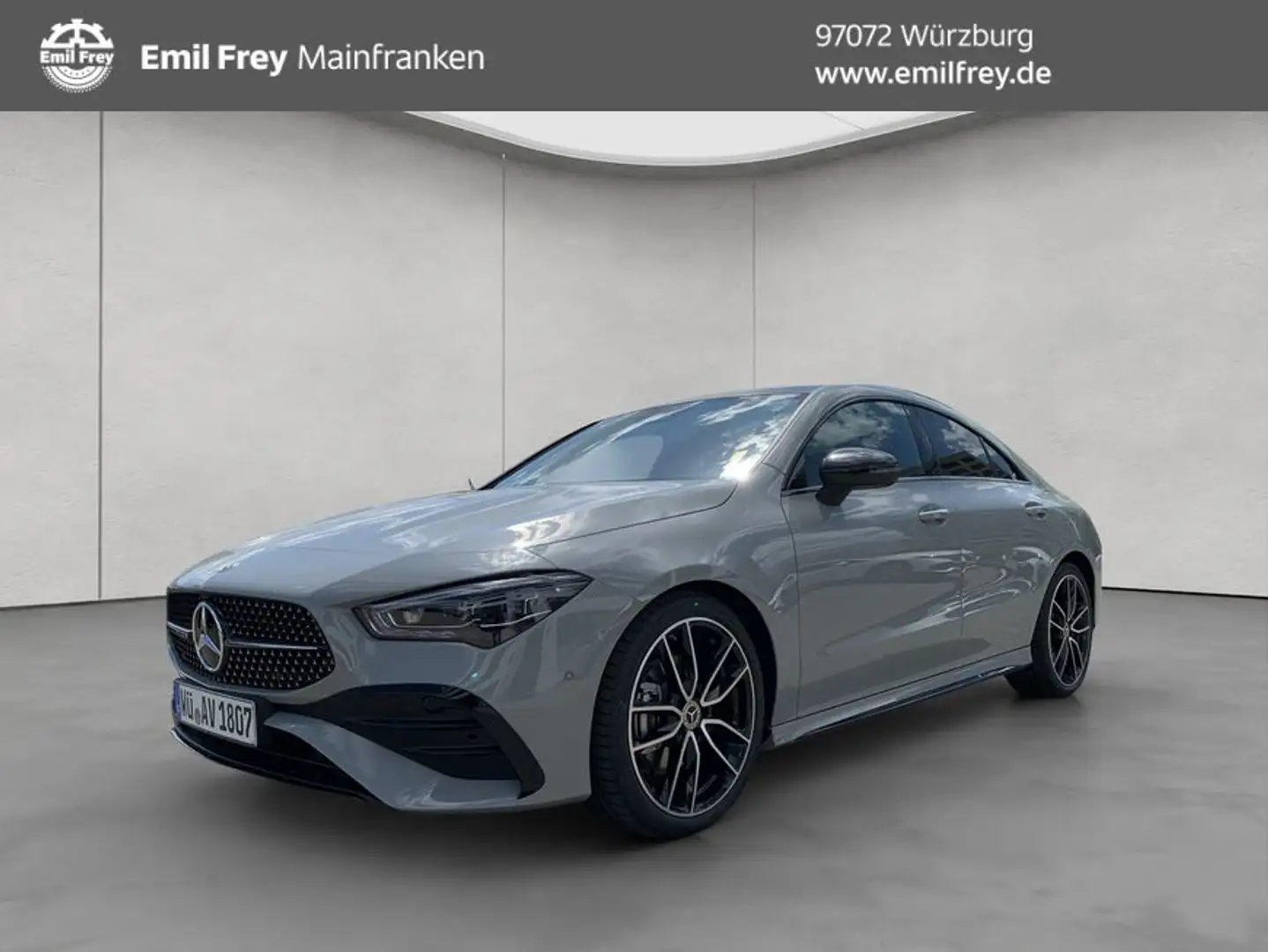 Mercedes-Benz CLA 180 CLA Gris - 1