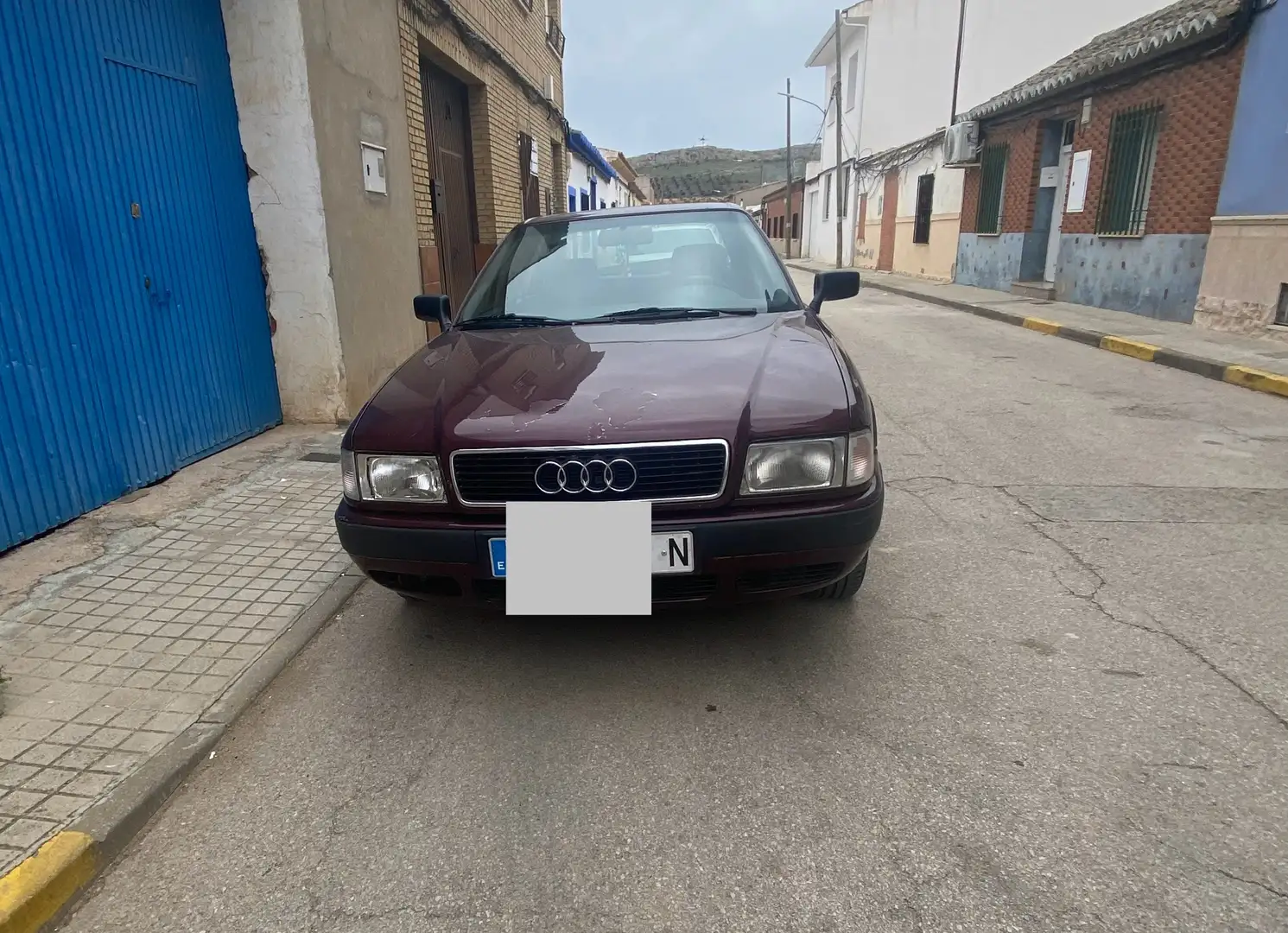 Audi 80 2.0 E - 1