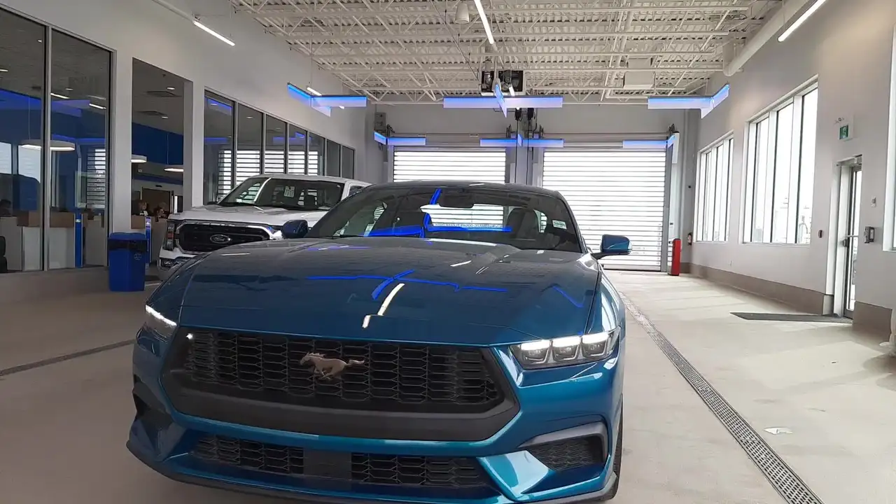 Ford Mustang снимка Ford Mustang