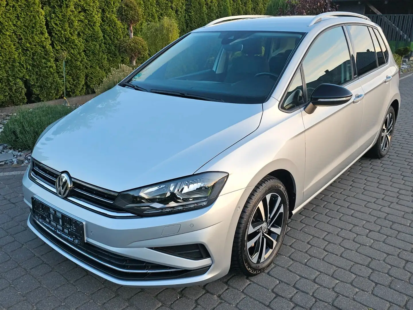 Volkswagen Golf Sportsvan VII IQ.DRIVE Argent - 1
