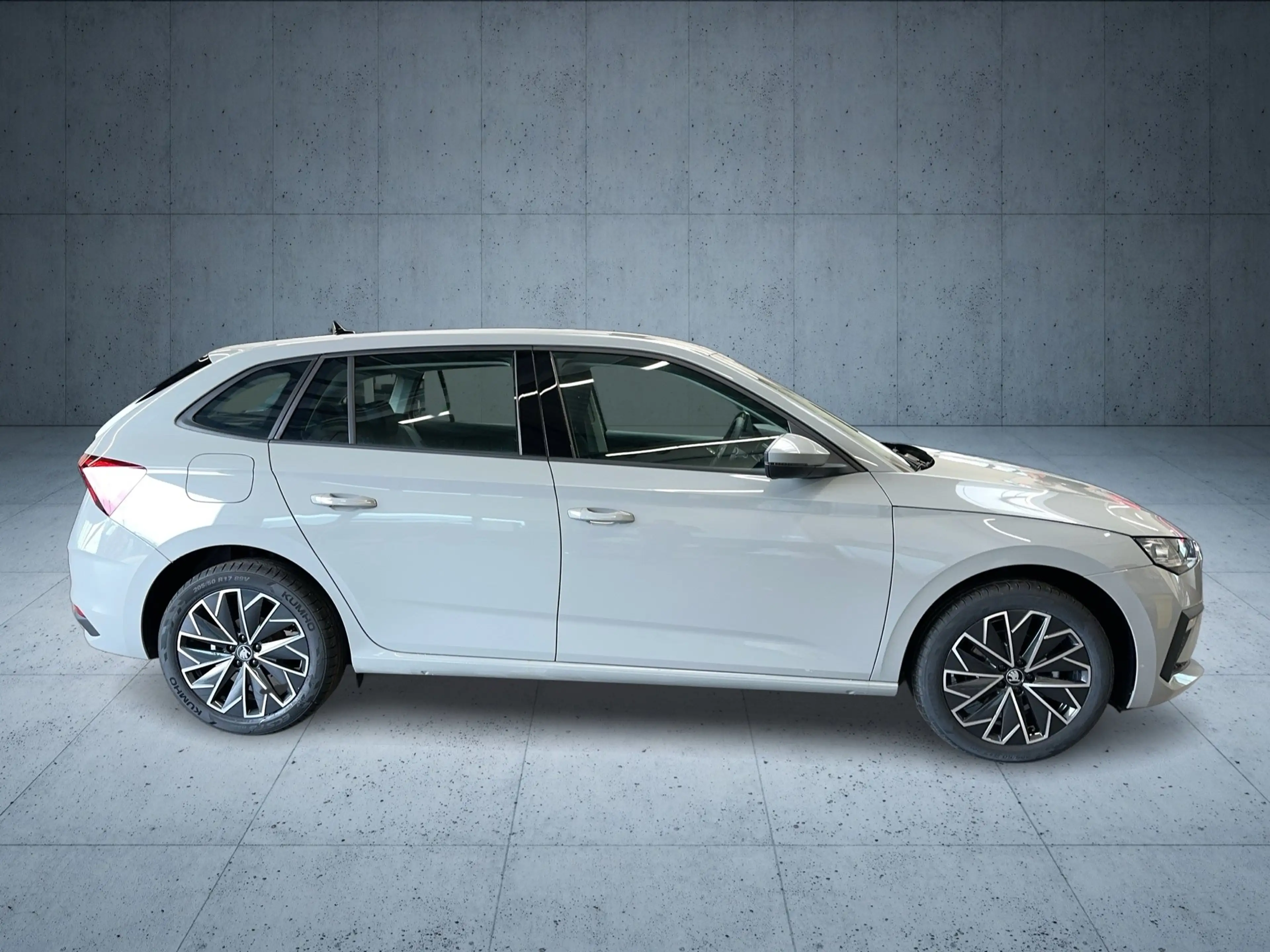 Skoda Scala Balance 1.5 TSI AHK/ACC/NAVI — photo 6
