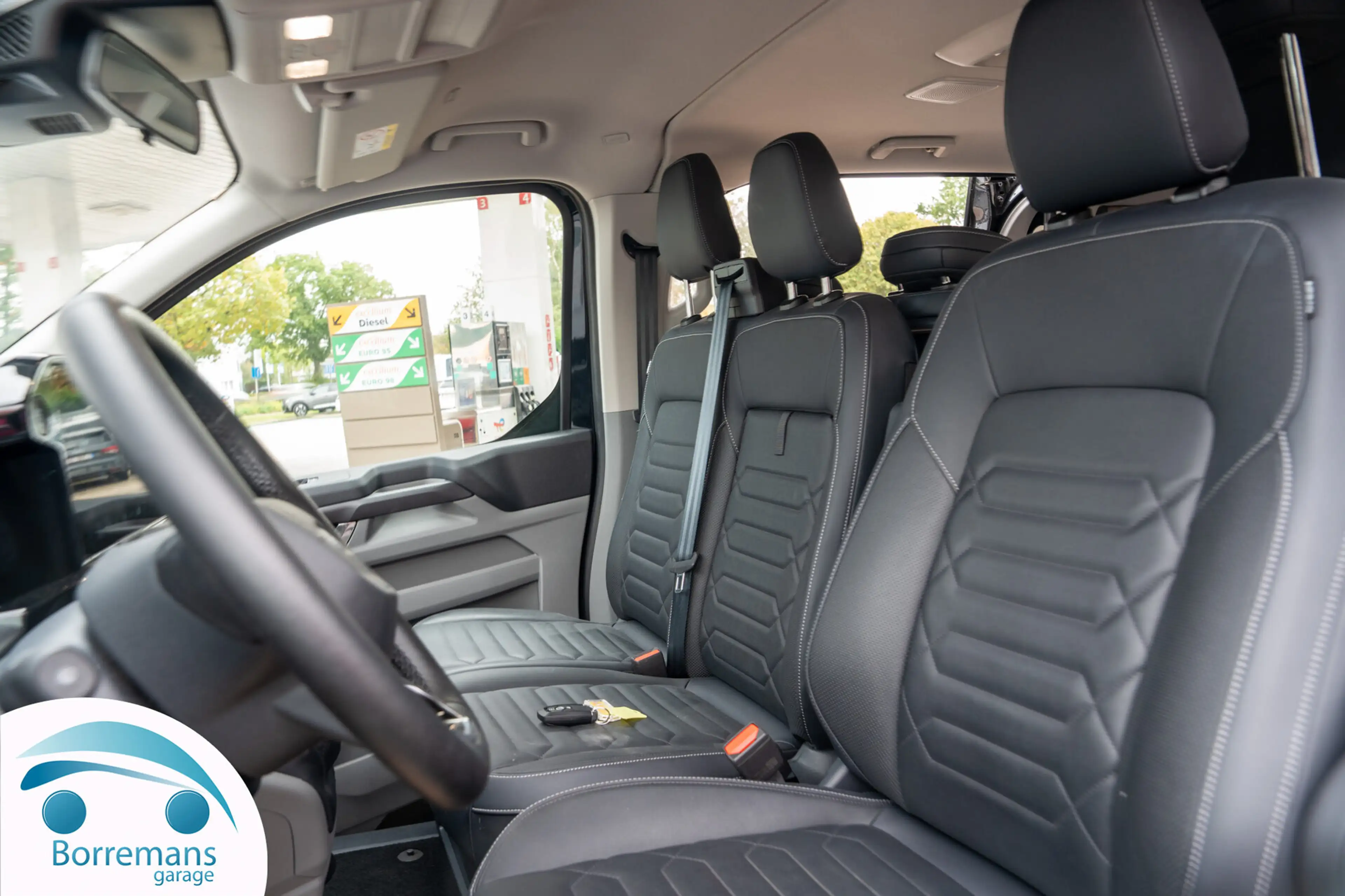 Ford Tourneo Custom 2.0 EcoBlue L2 Titanium | 9PL | Leder | CarPlay... — photo 15