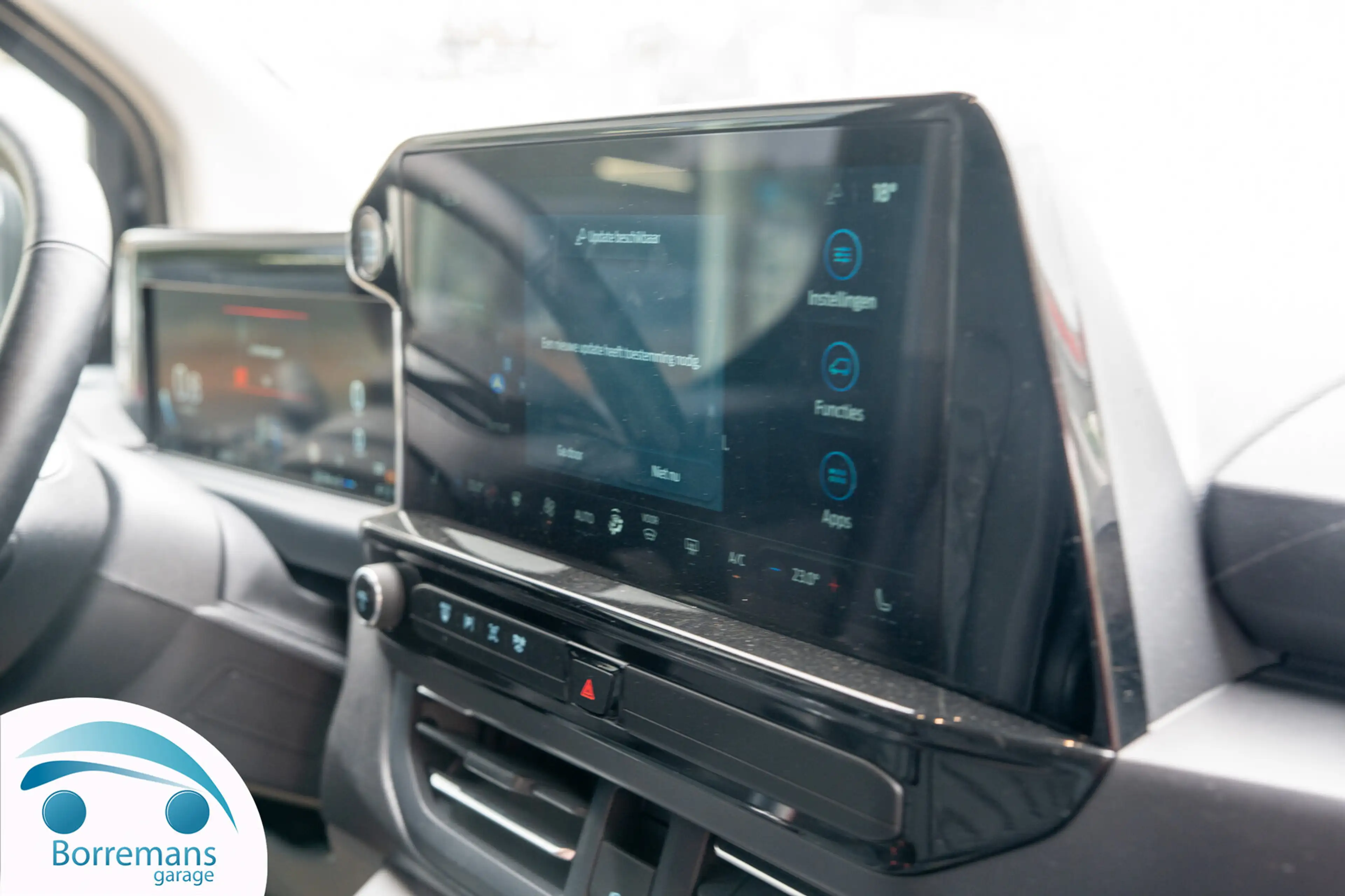 Ford Tourneo Custom 2.0 EcoBlue L2 Titanium | 9PL | Leder | CarPlay... — photo 7