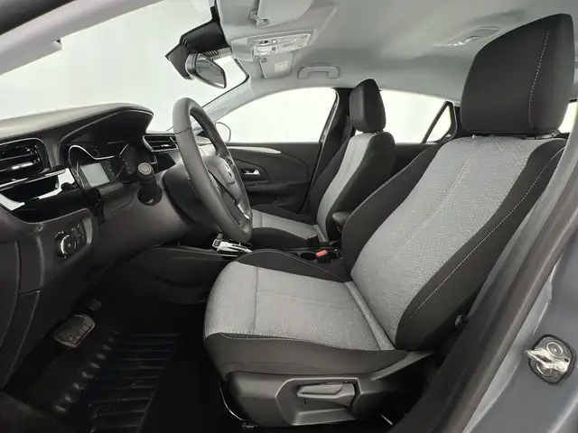 Opel Corsa view 8