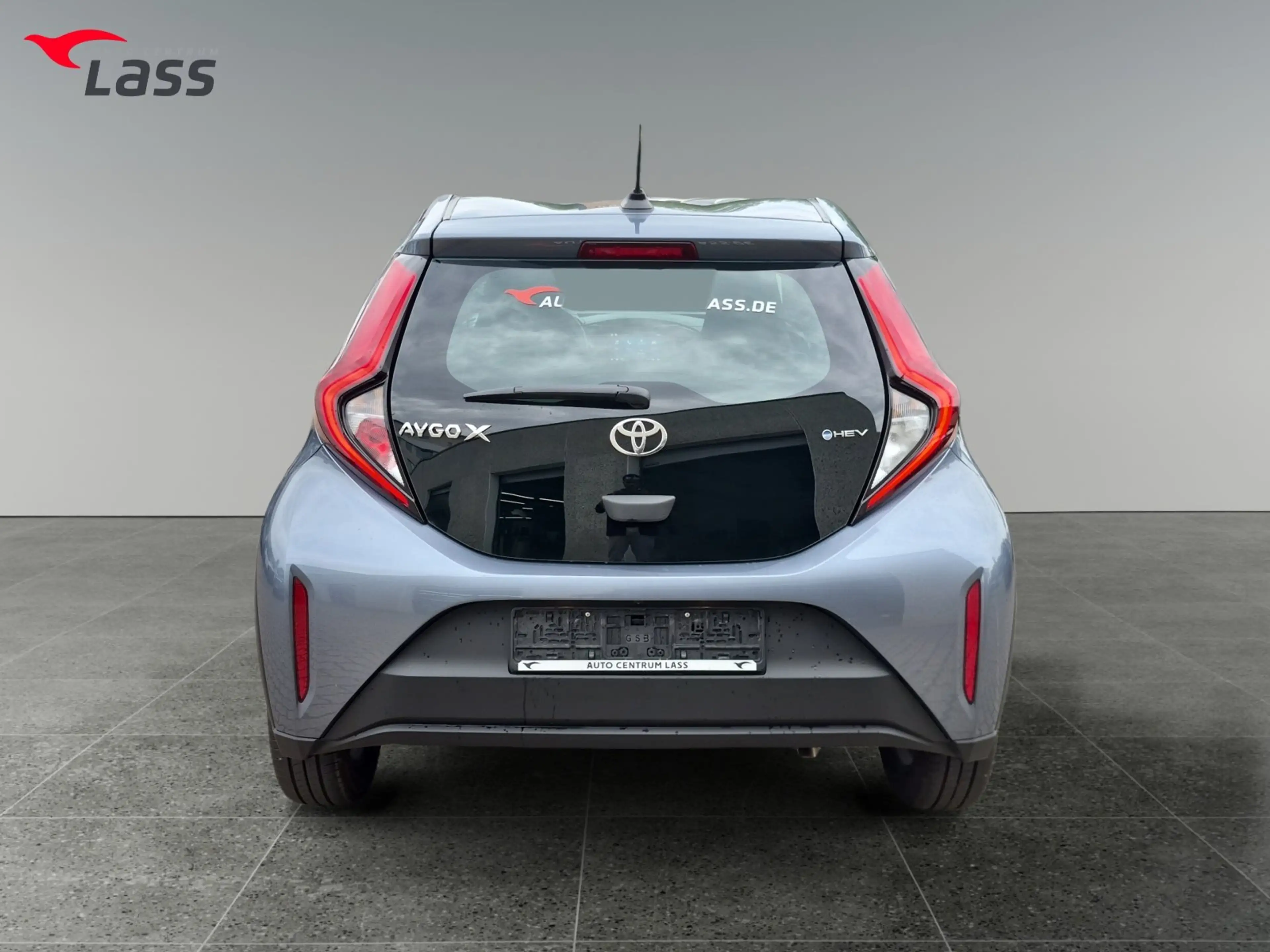 Toyota Aygo X 1.5 Hybrid Active Kamera+ACC+SHZ+LM — photo 5