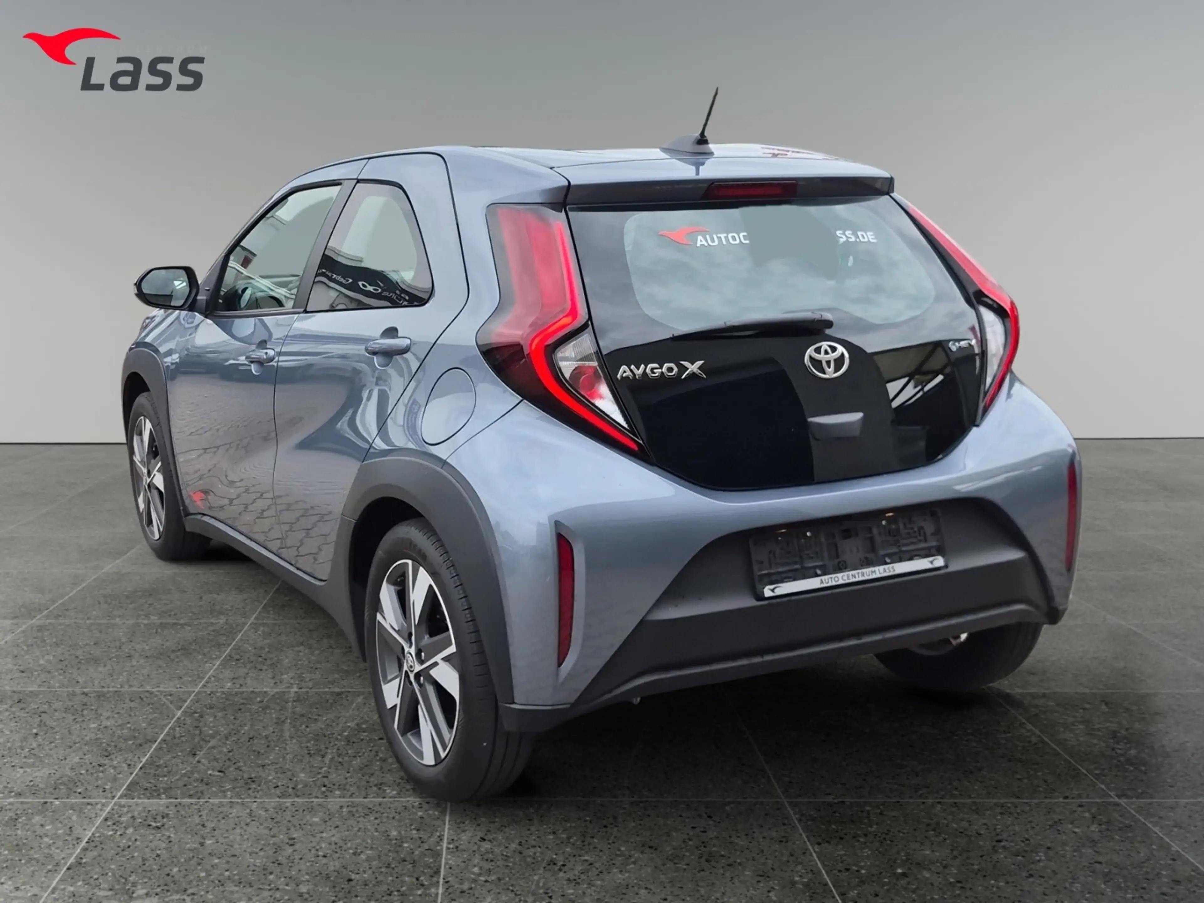 Toyota Aygo X 1.5 Hybrid Active Kamera+ACC+SHZ+LM — photo 4