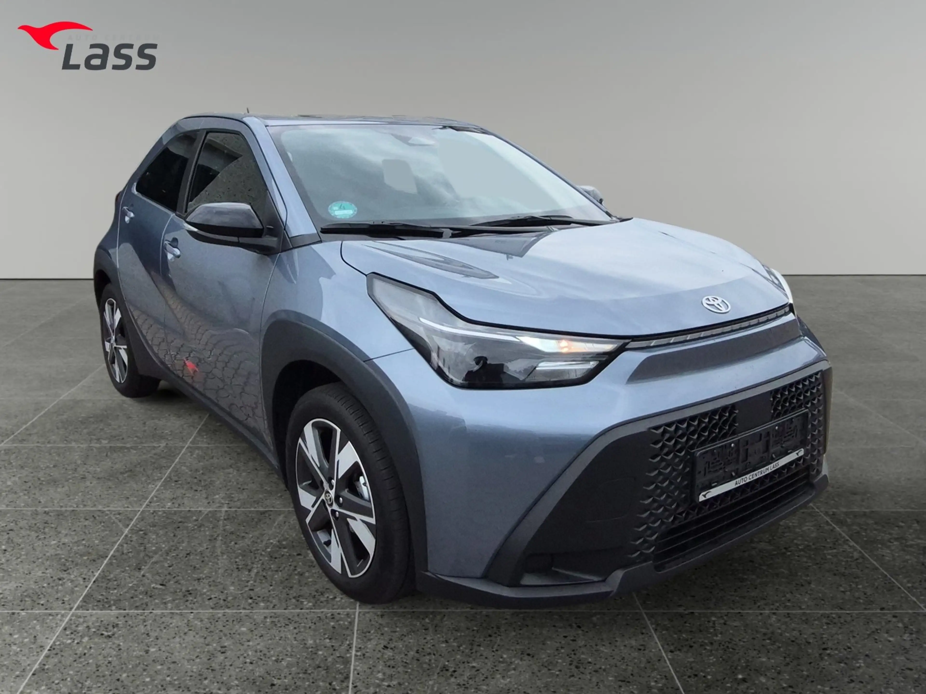 Toyota Aygo X 1.5 Hybrid Active Kamera+ACC+SHZ+LM — photo 8