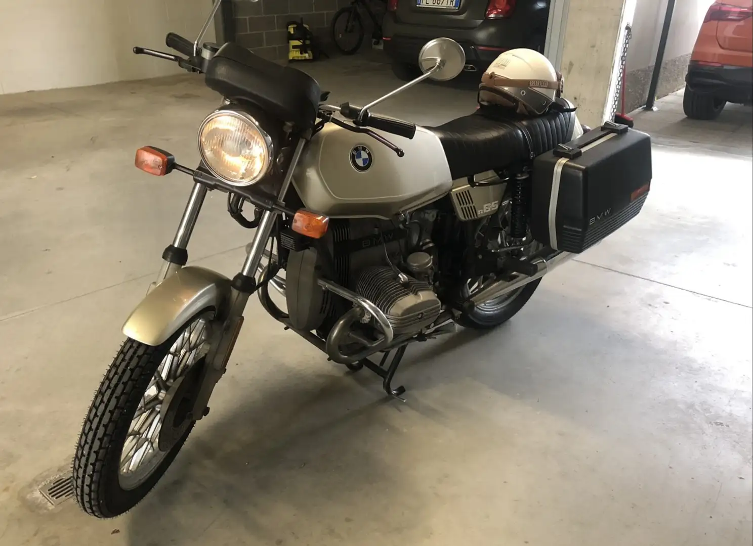 BMW R 65 bmw R65 - 1