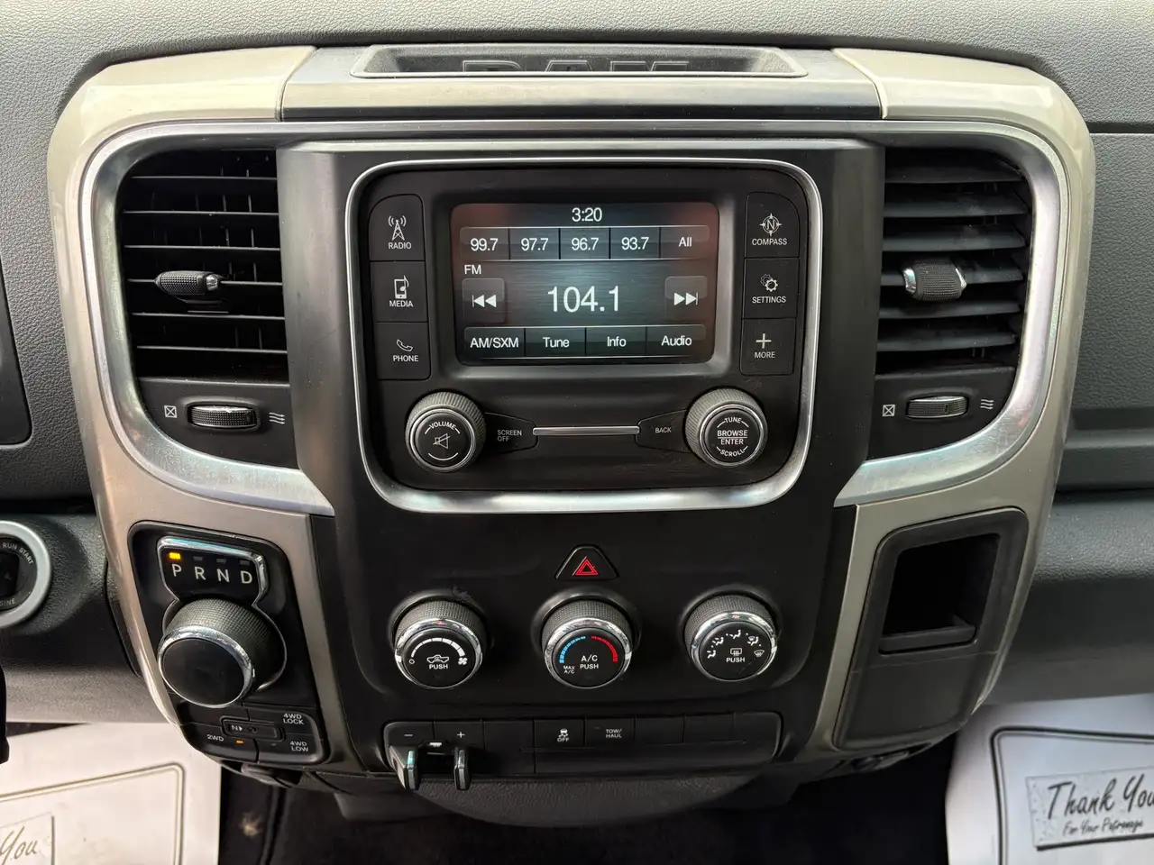 RAM 1500 снимка RAM 1500