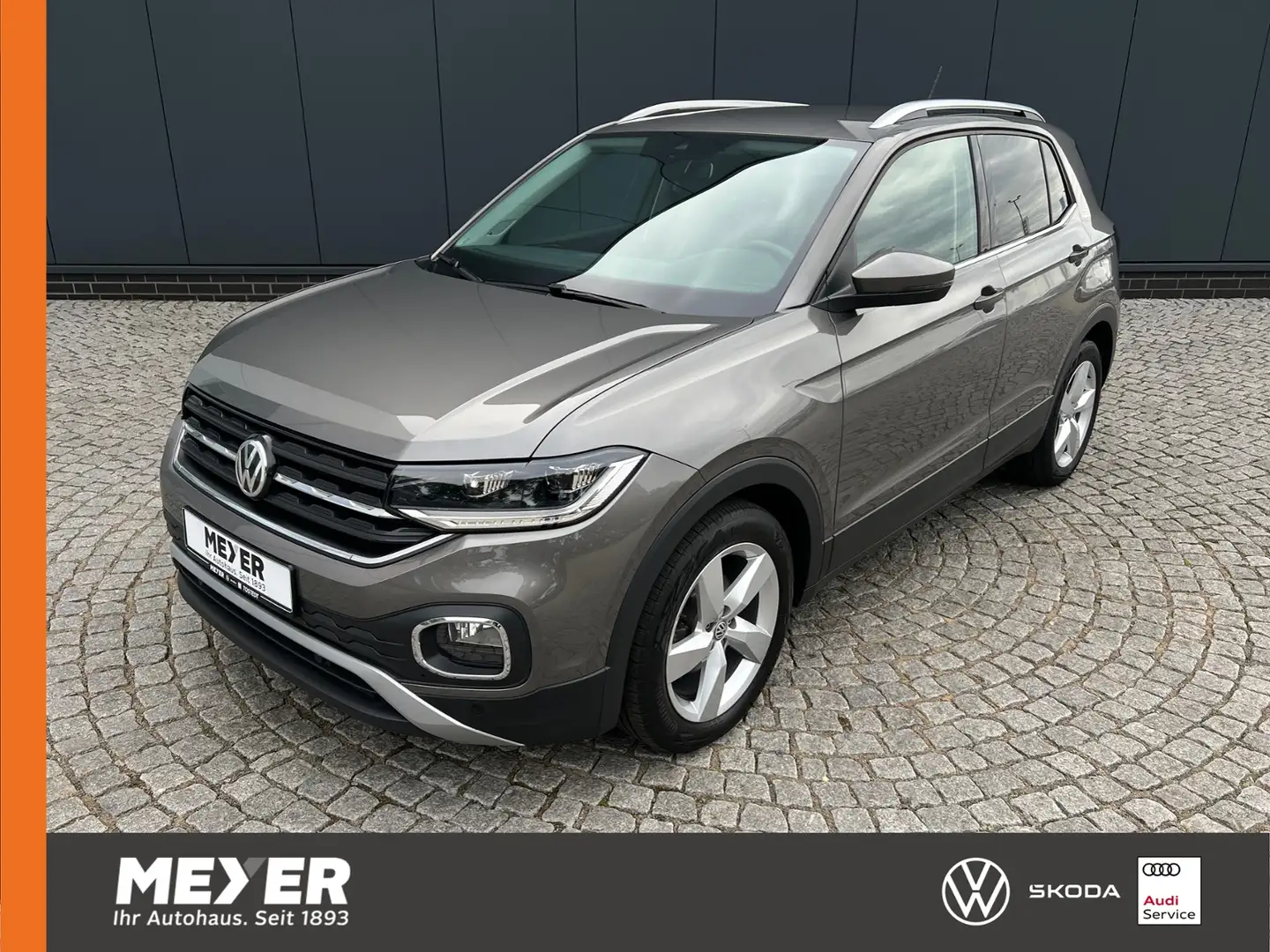 Volkswagen T-Cross Style 1.6 TDI DSG *Beats, LED, ACC* Gris - 1