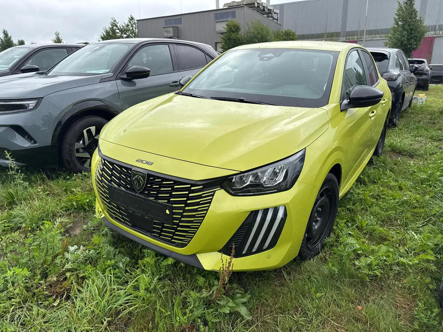 Peugeot 208 Business MAN6+KAMERA+NAVI+SHZ+LED+PDC+TEMPOMAT ... Gelb - 1
