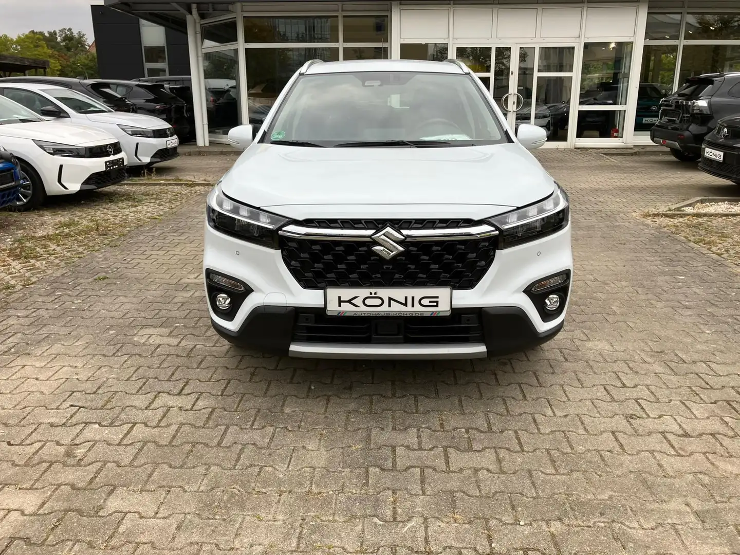 Suzuki SX4 S-Cross 1.5 COMFORT AGS Klima Weiß - 1