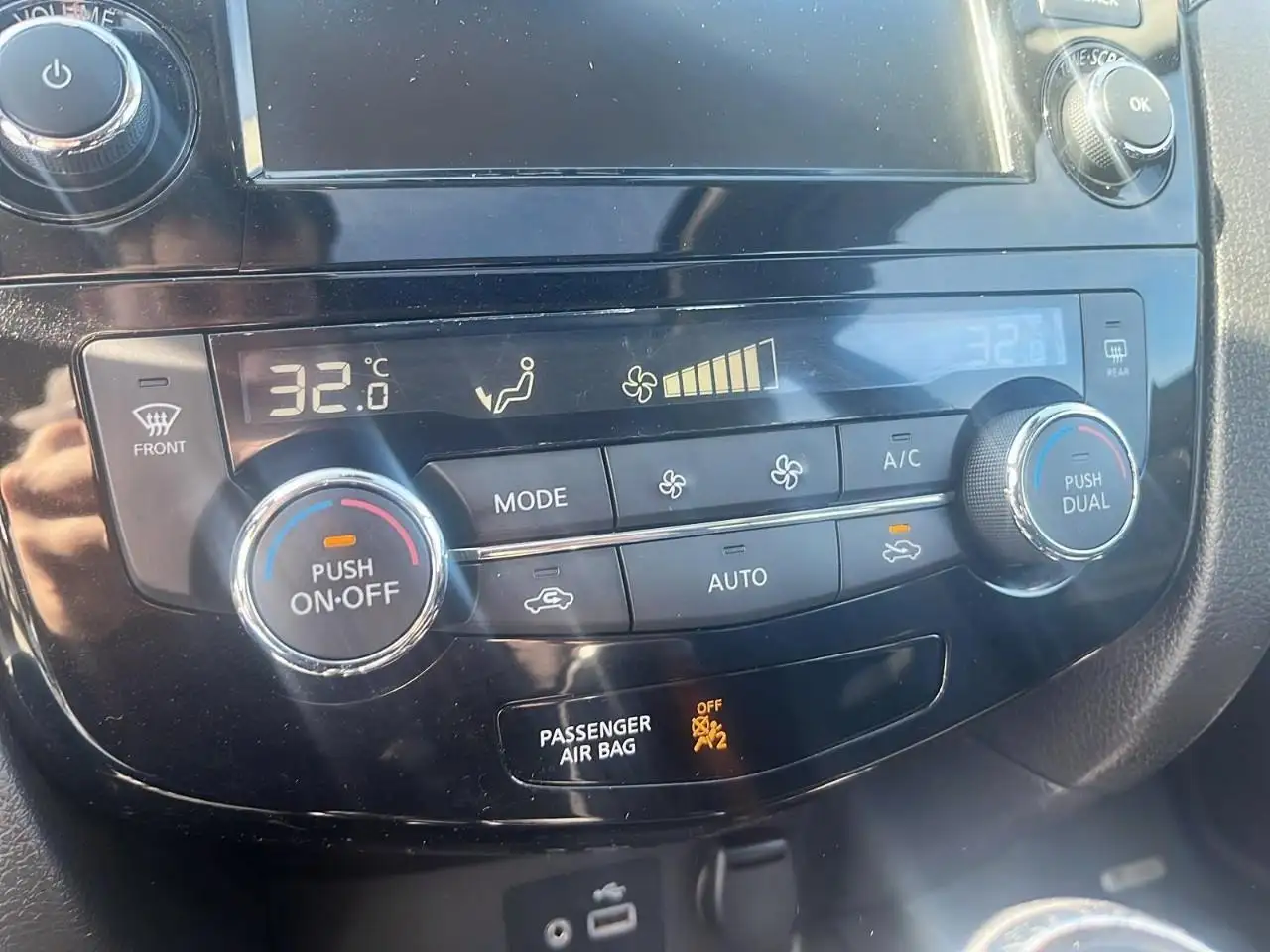 Nissan Qashqai снимка Nissan Qashqai