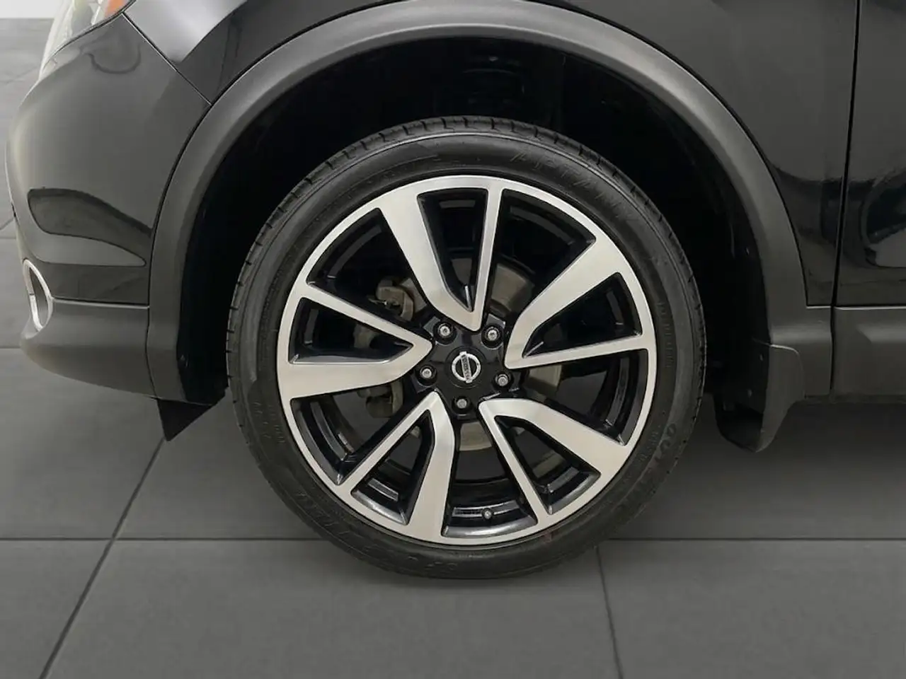 Nissan Qashqai снимка Nissan Qashqai