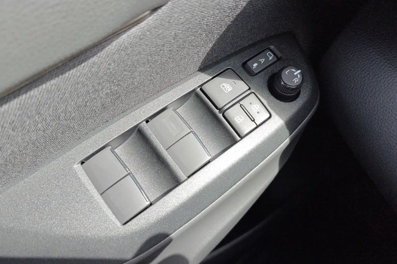 Toyota Yaris Cross 1.5 VVT-ie Adventure CVT + Comfort Plus Pack + Pan, миниатюра 20