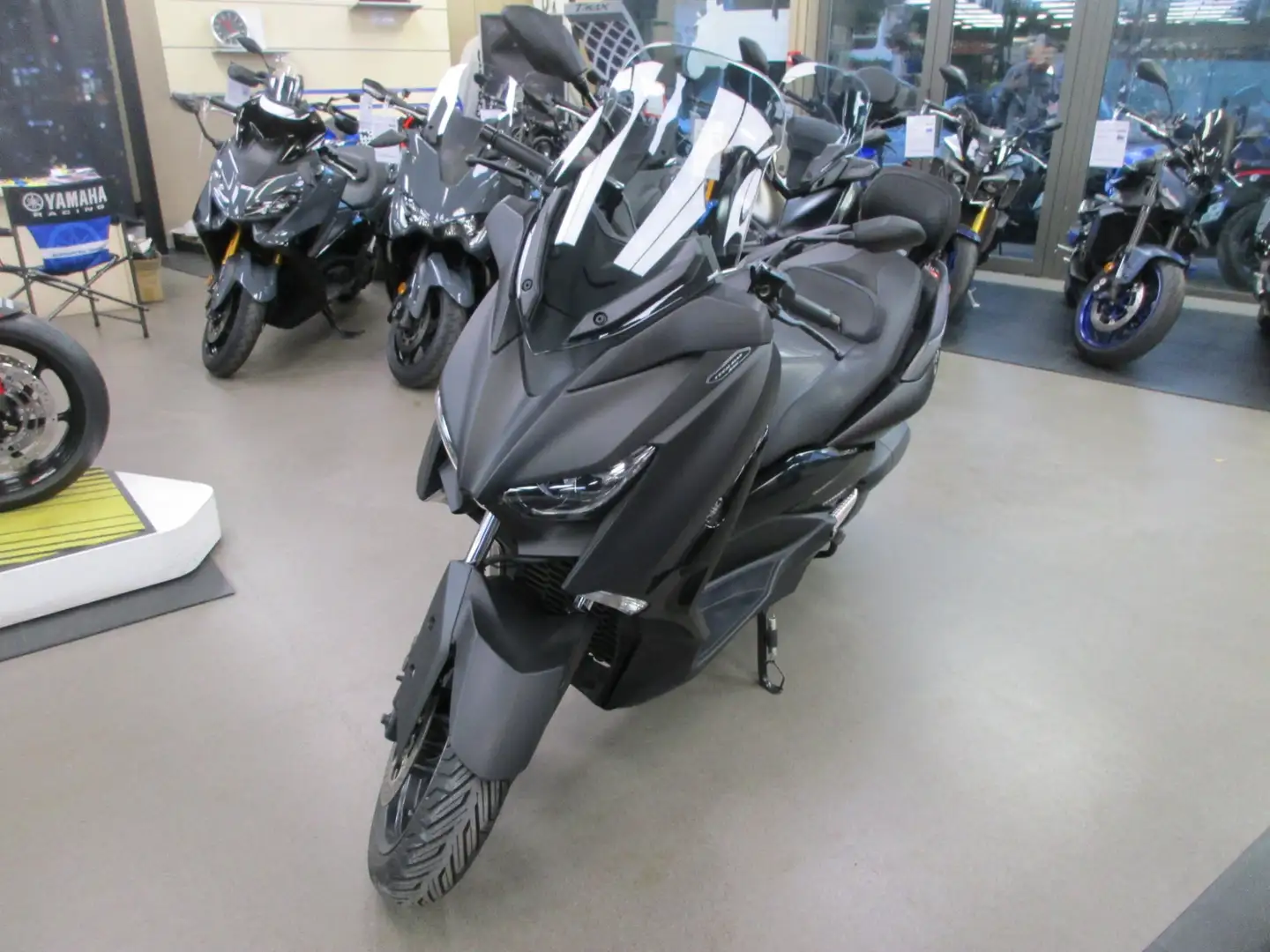 Yamaha X-Max 125 Noir - 2