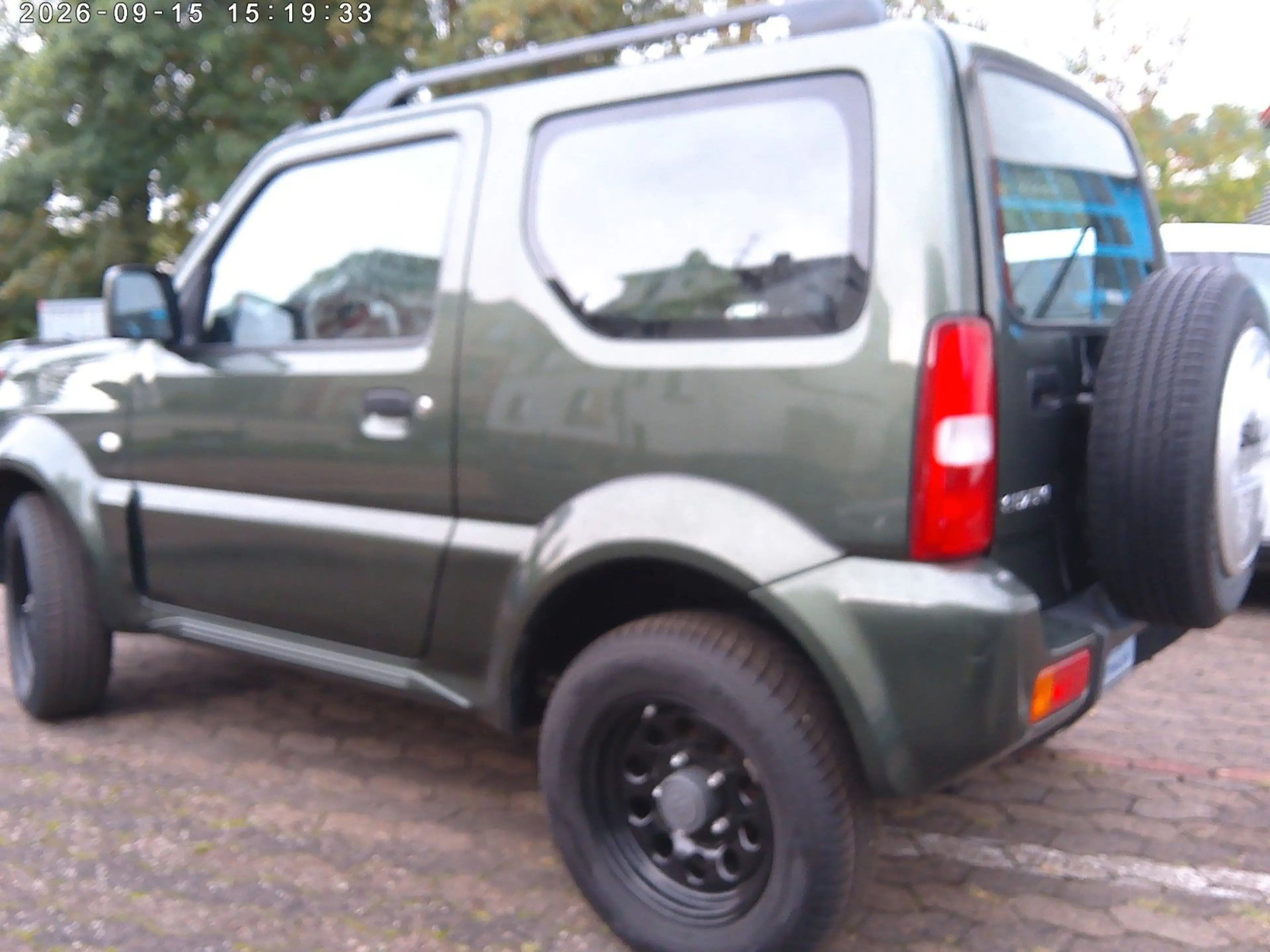 Suzuki Jimny 1.3 4x4 aus 1.Hd. sehr gepflegt — photo 4