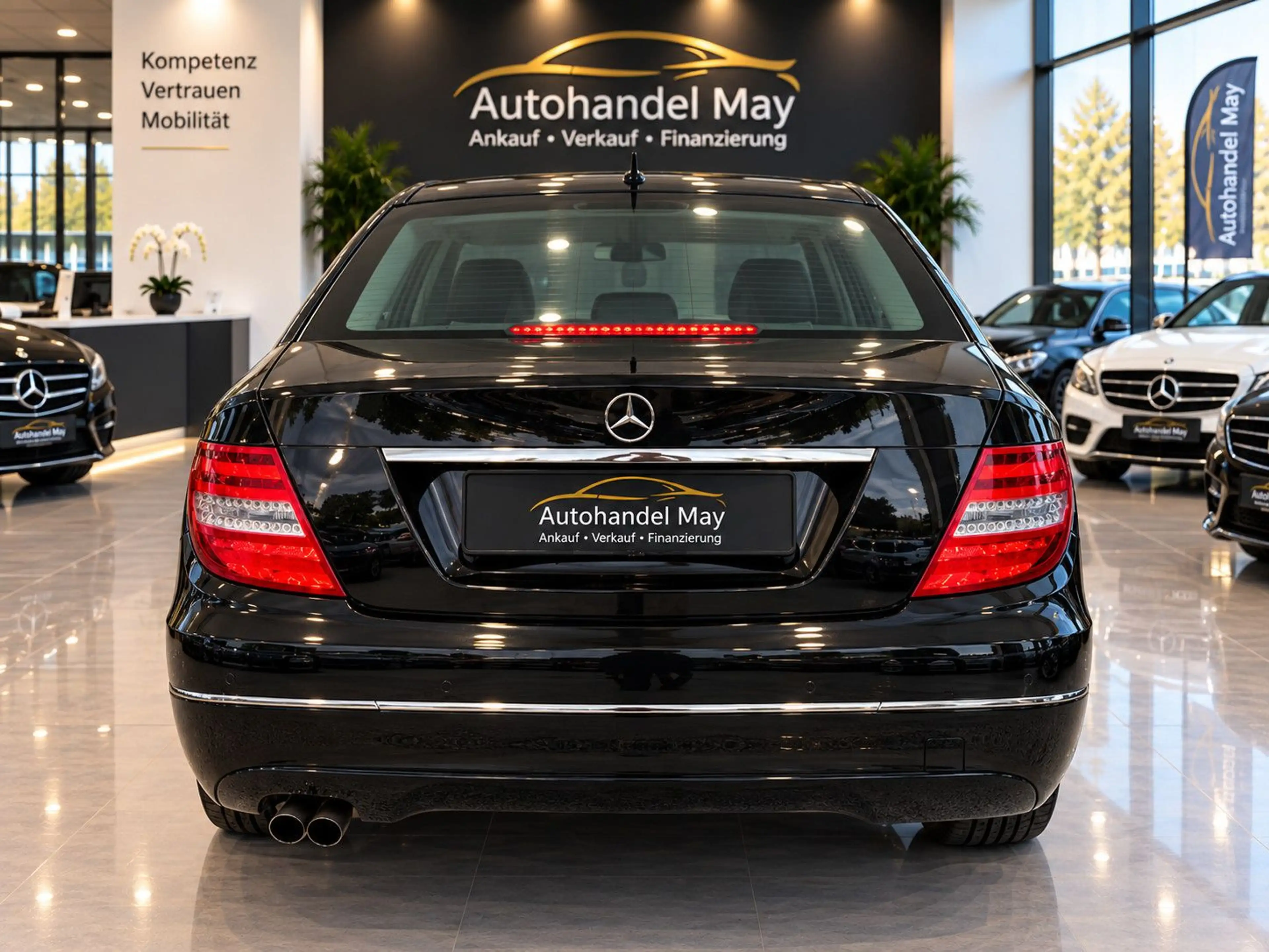 Mercedes-Benz C 180 Avantgarde CGI BlueEfficiency — photo 2