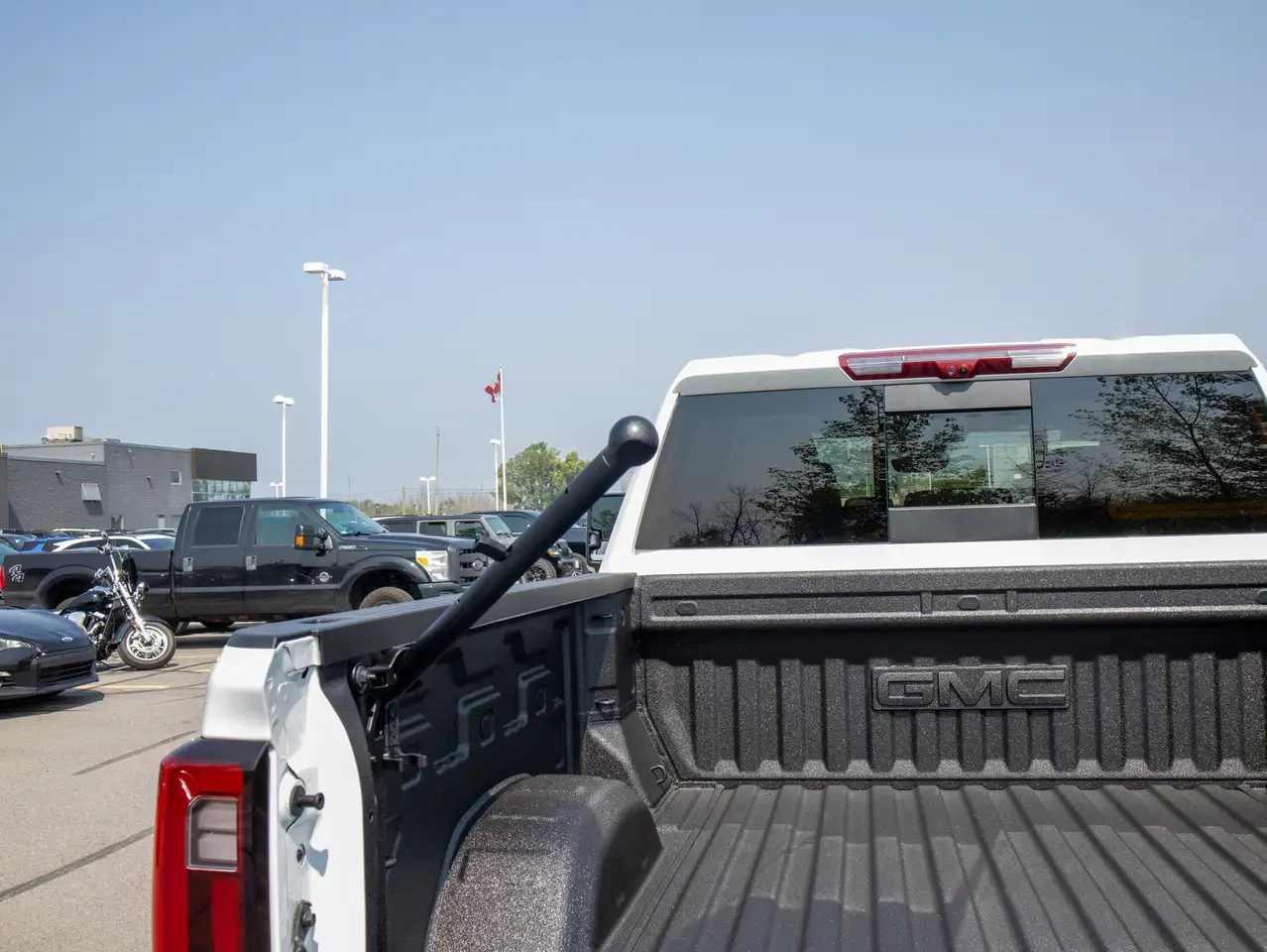 GMC Sierra 2500HD снимка GMC Sierra 2500HD
