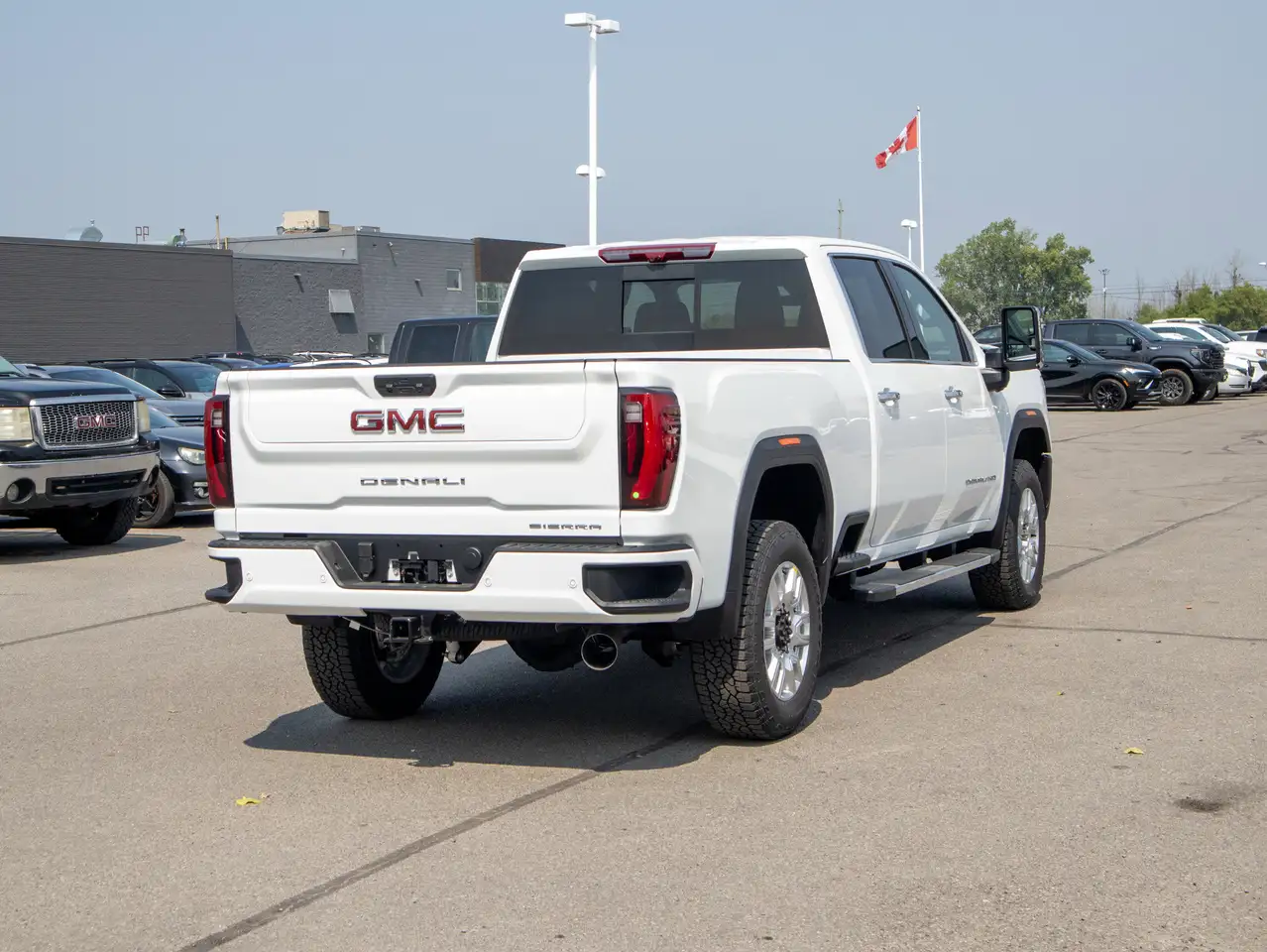 GMC Sierra 2500HD снимка GMC Sierra 2500HD