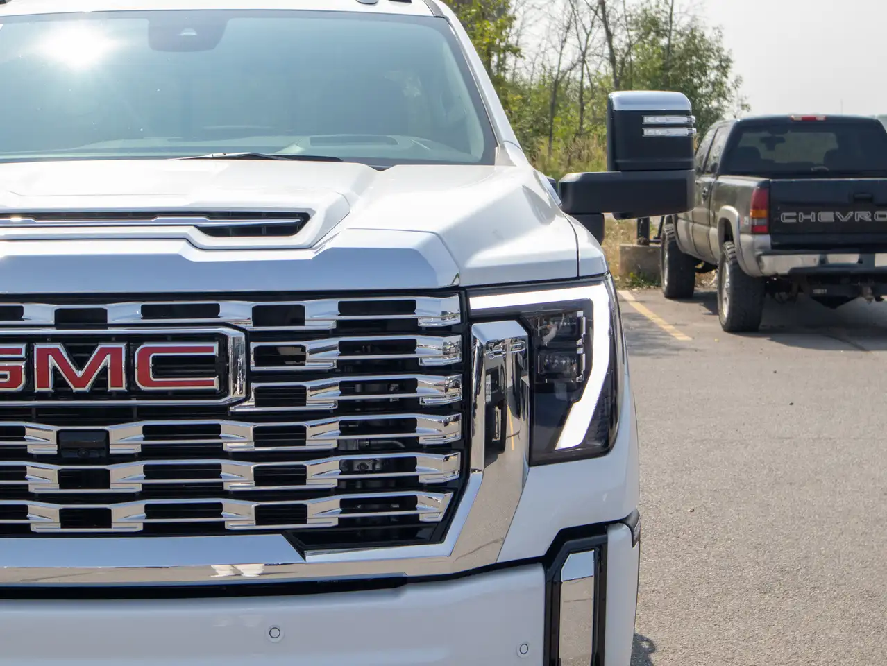 GMC Sierra 2500HD снимка GMC Sierra 2500HD