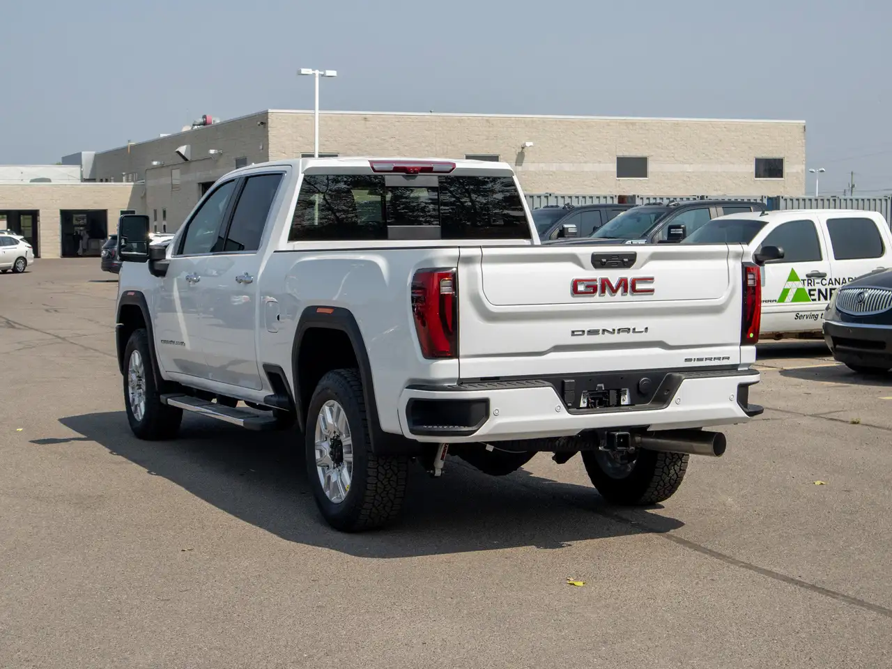 GMC Sierra 2500HD снимка GMC Sierra 2500HD