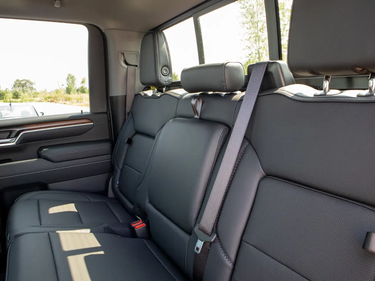 GMC Sierra 2500HD снимка GMC Sierra 2500HD