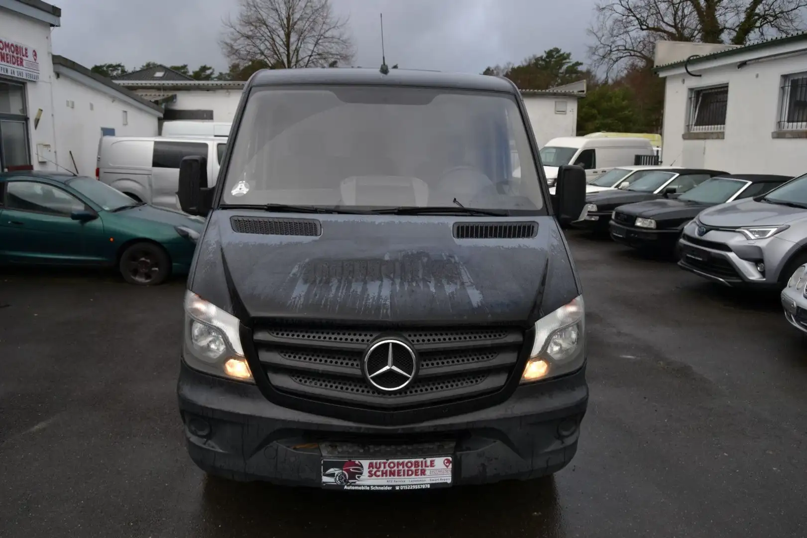 Mercedes-Benz Sprinter II Kasten 211 CDI Černá - 1