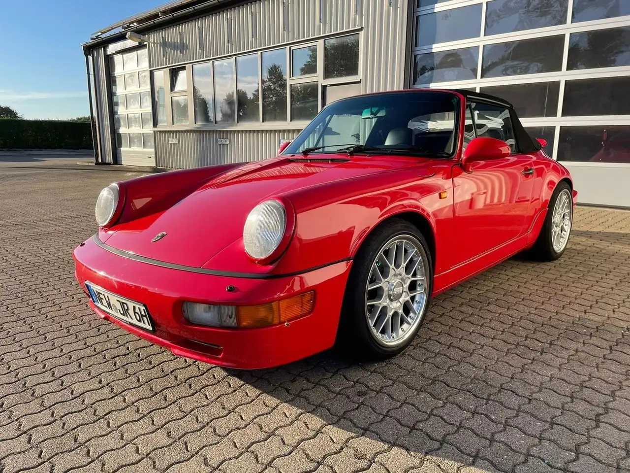 Porsche 964