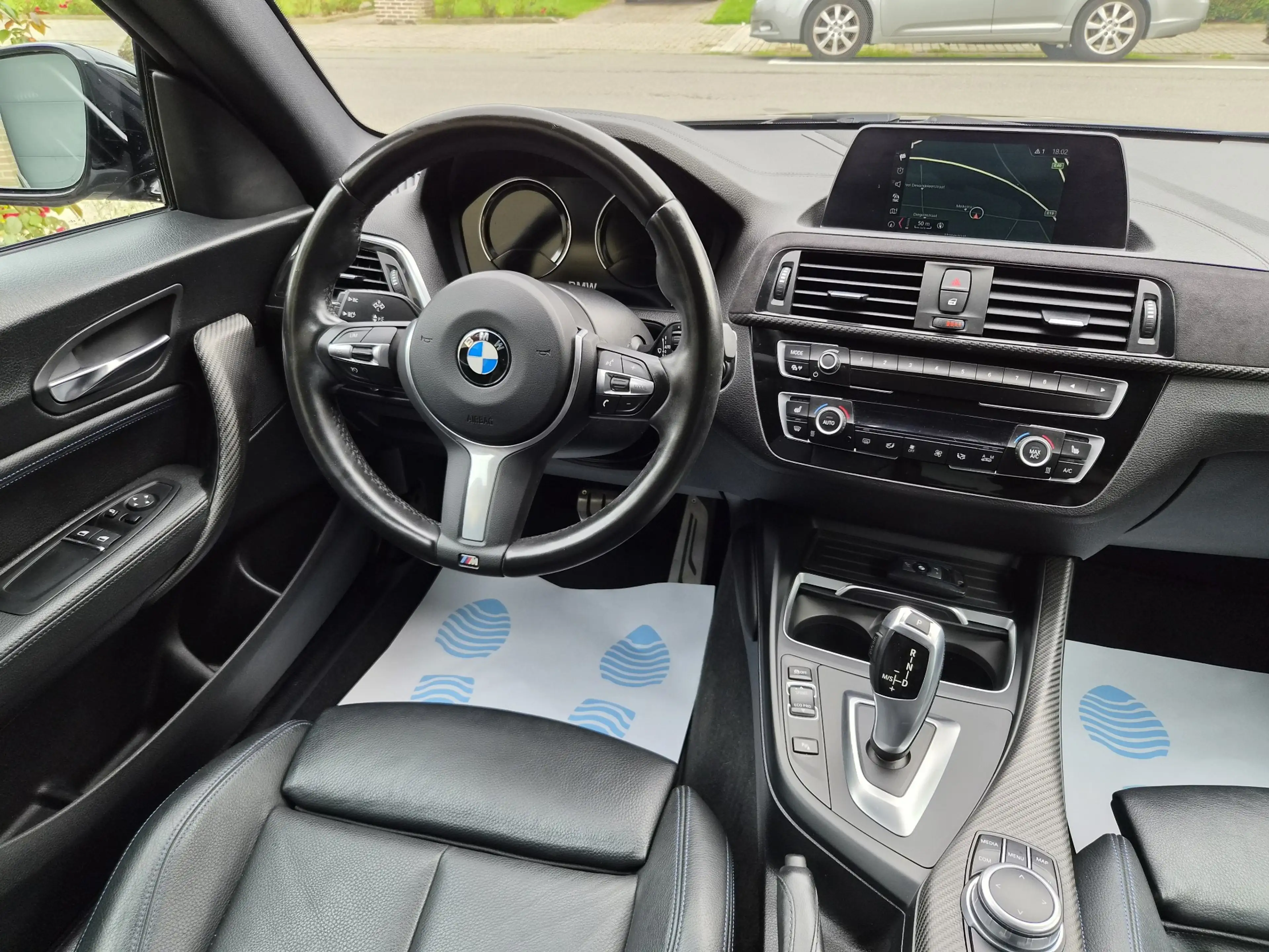 BMW 218 COUPE / M PACK / CAMERA / XENON / SHADOW LINE — photo 11