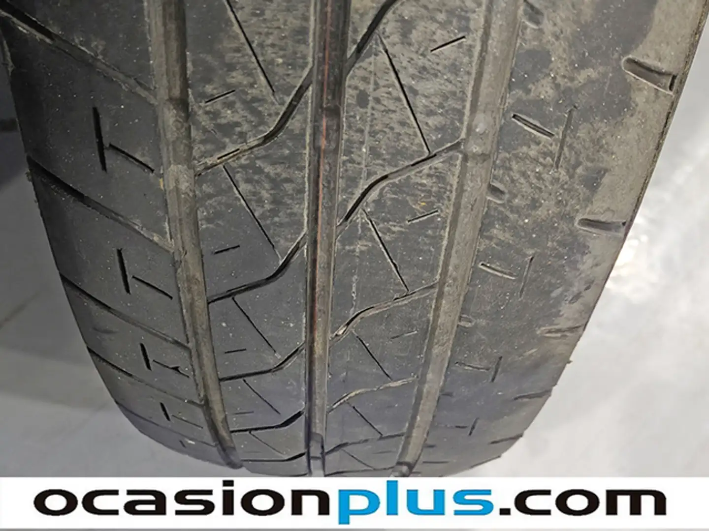 Iveco Daily Furgón 35S16 V 3520L H2 12.0 156 Weiß - 2