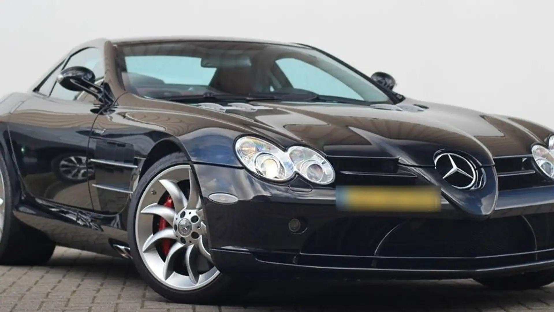 Mercedes-Benz SLR McLaren Černá - 2