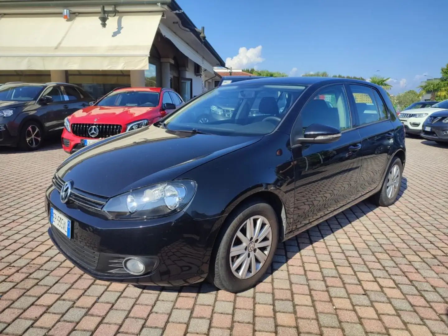 Volkswagen Golf Business 1.6 TDI 5p. Comfortline Nero - 2