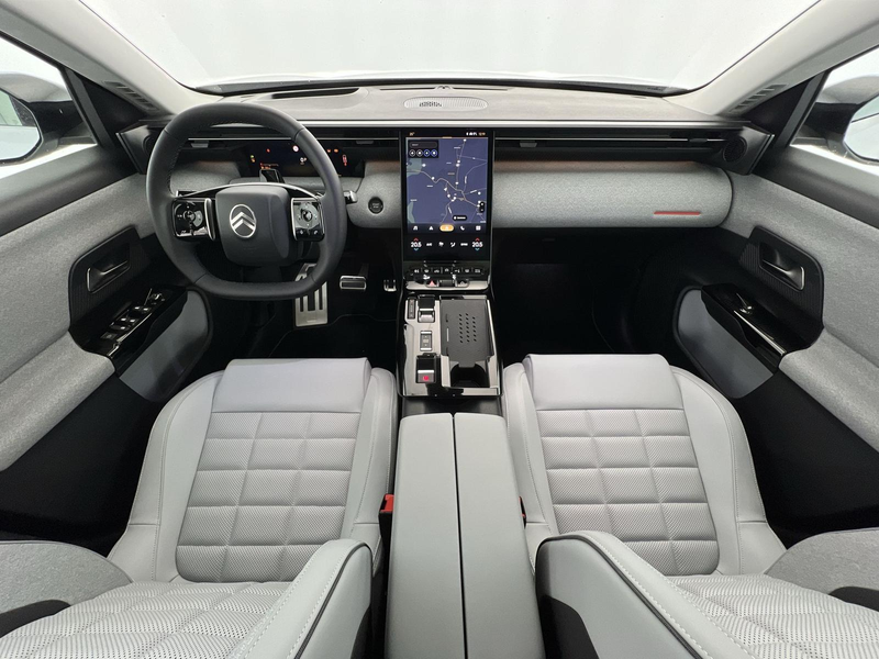 Citroen C5 Aircross Hybrid Max 1.2*ACC*360°K*NAVI*uvm — photo 8
