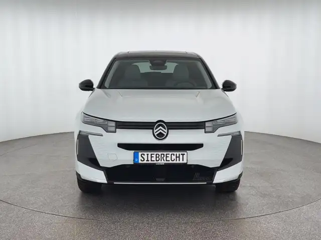 Citroen C5 Aircross view 2