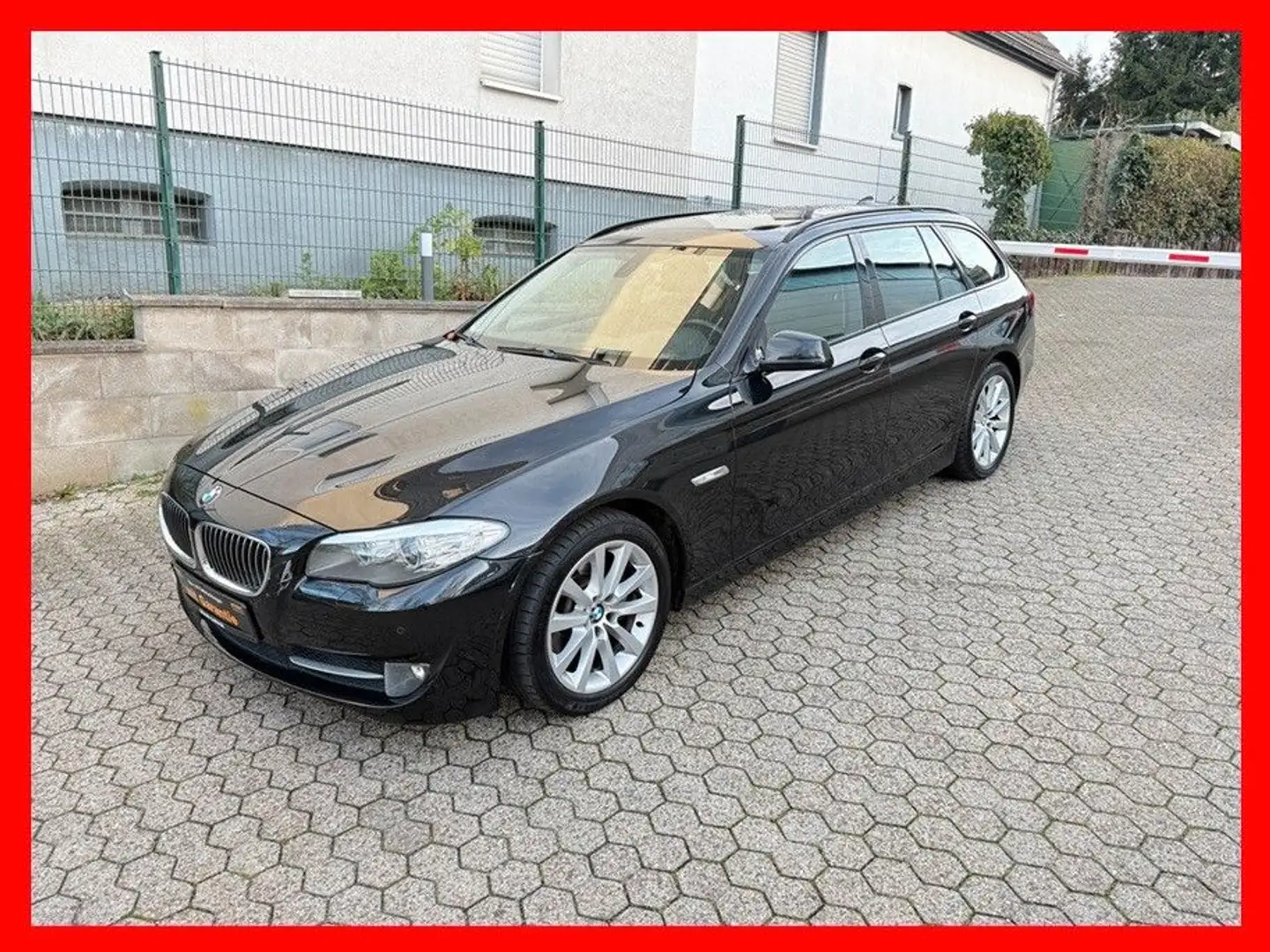 BMW 520 5 Touring 520 d Schwarz - 1