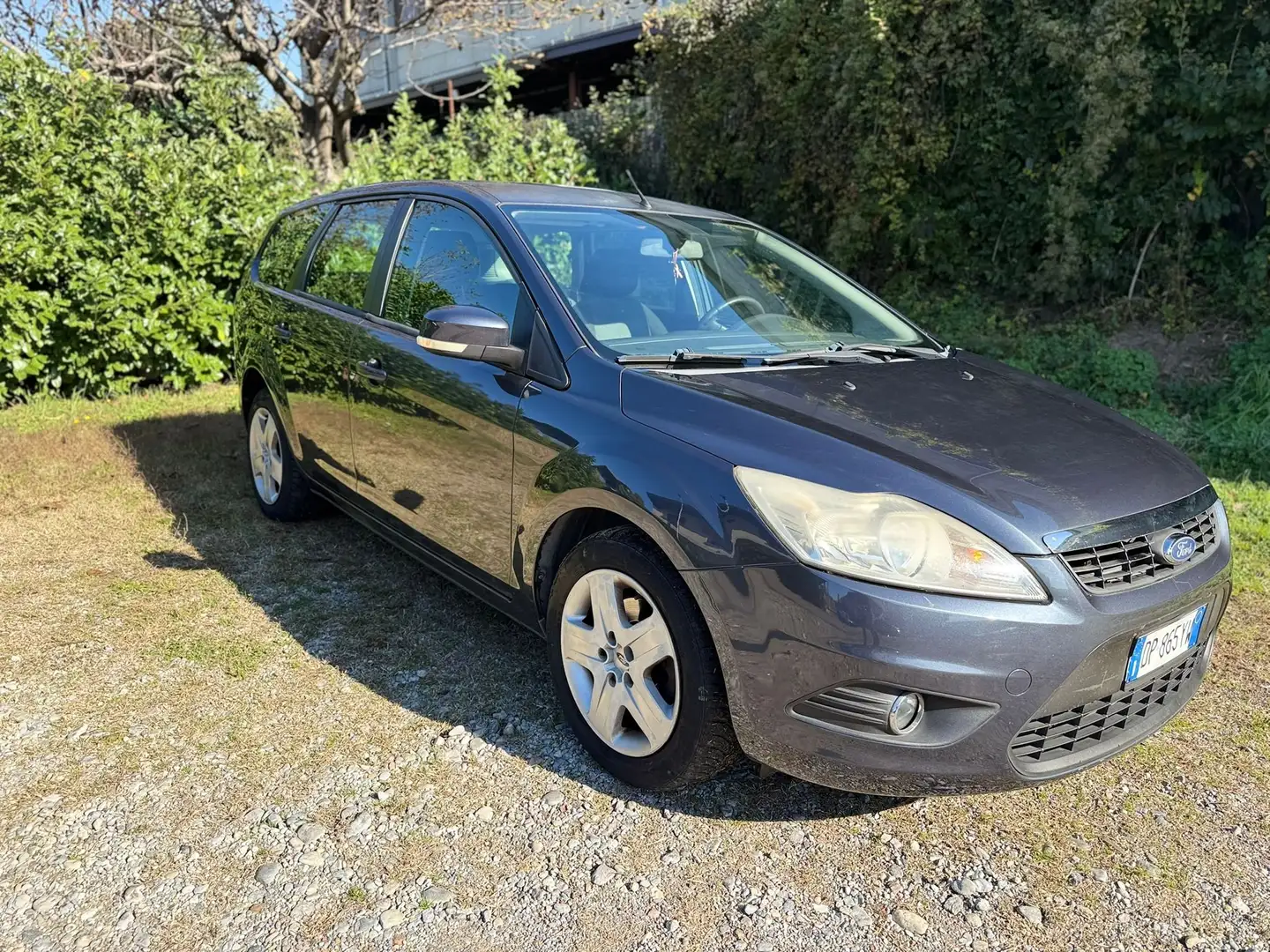 Ford Focus 1.6 TDCi SW Tit.DPF Grigio - 2