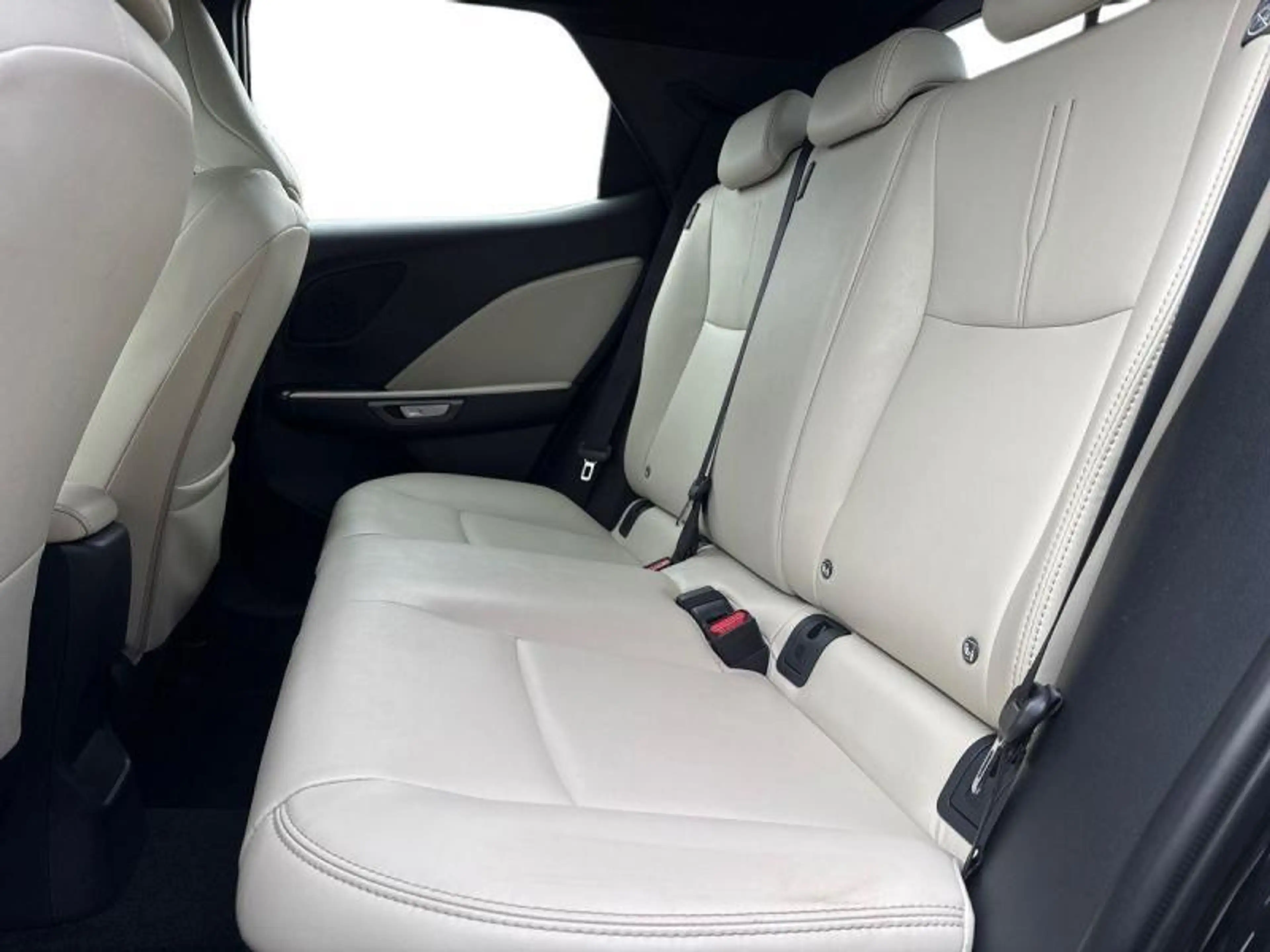 Lexus LBX Elegant+camera+sens V+A — photo 9