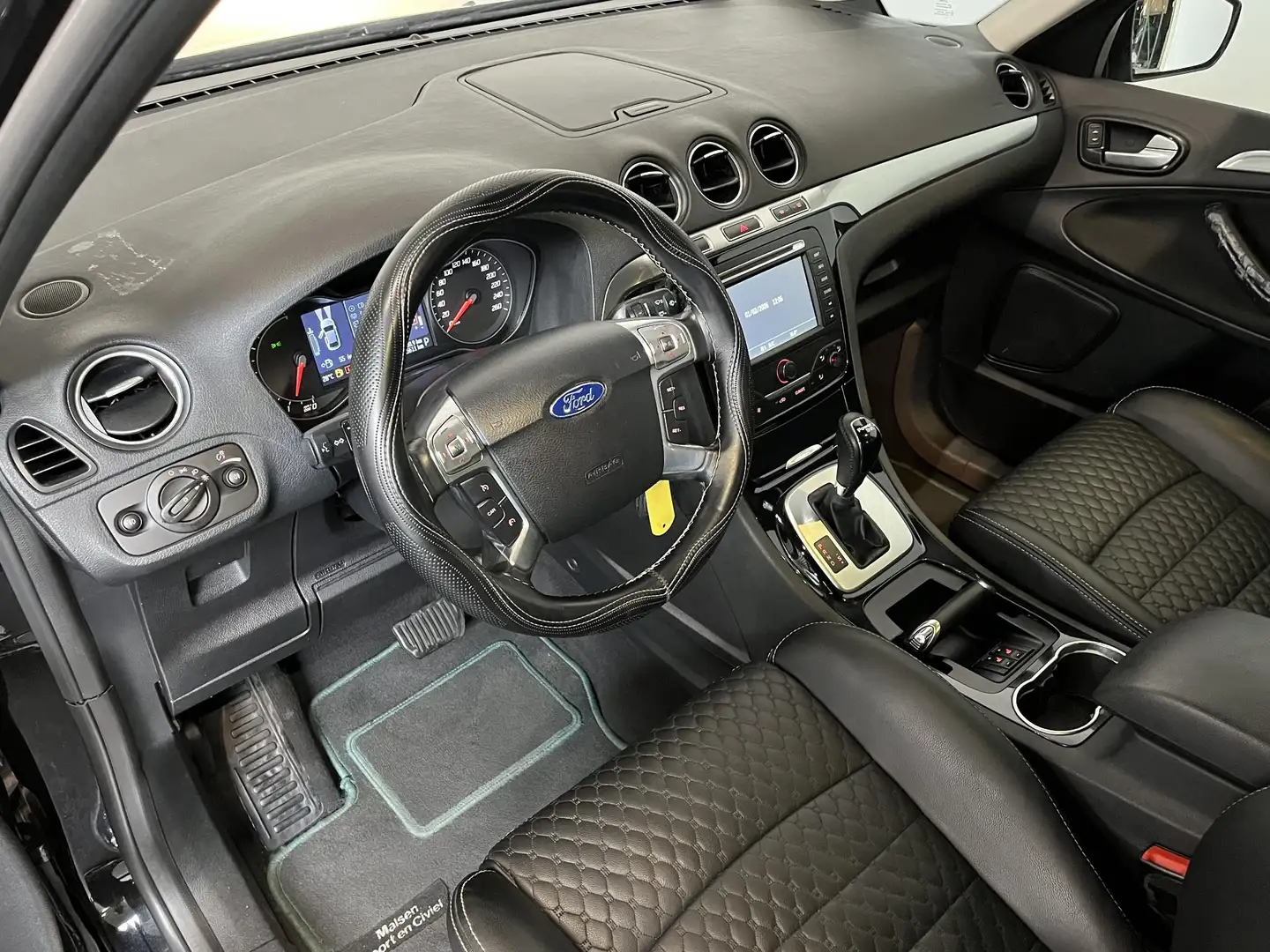 Ford S-Max 2.0 TDCi Platinum 7PERSOONS 140PK Automaat Navigat Noir - 2