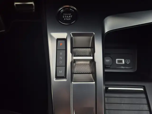 Peugeot 408 view 10