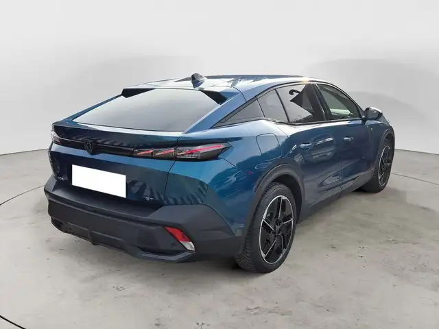 Peugeot 408 view 4