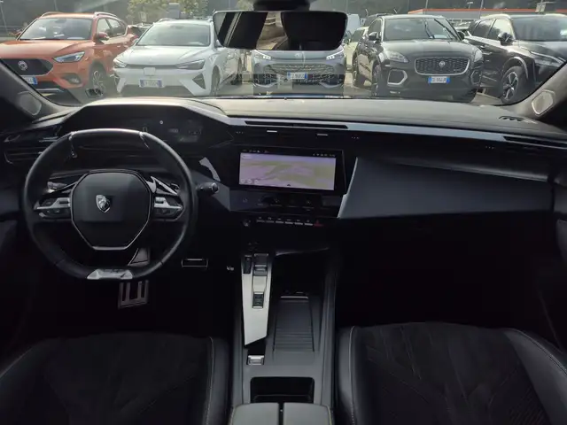 Peugeot 408 view 8