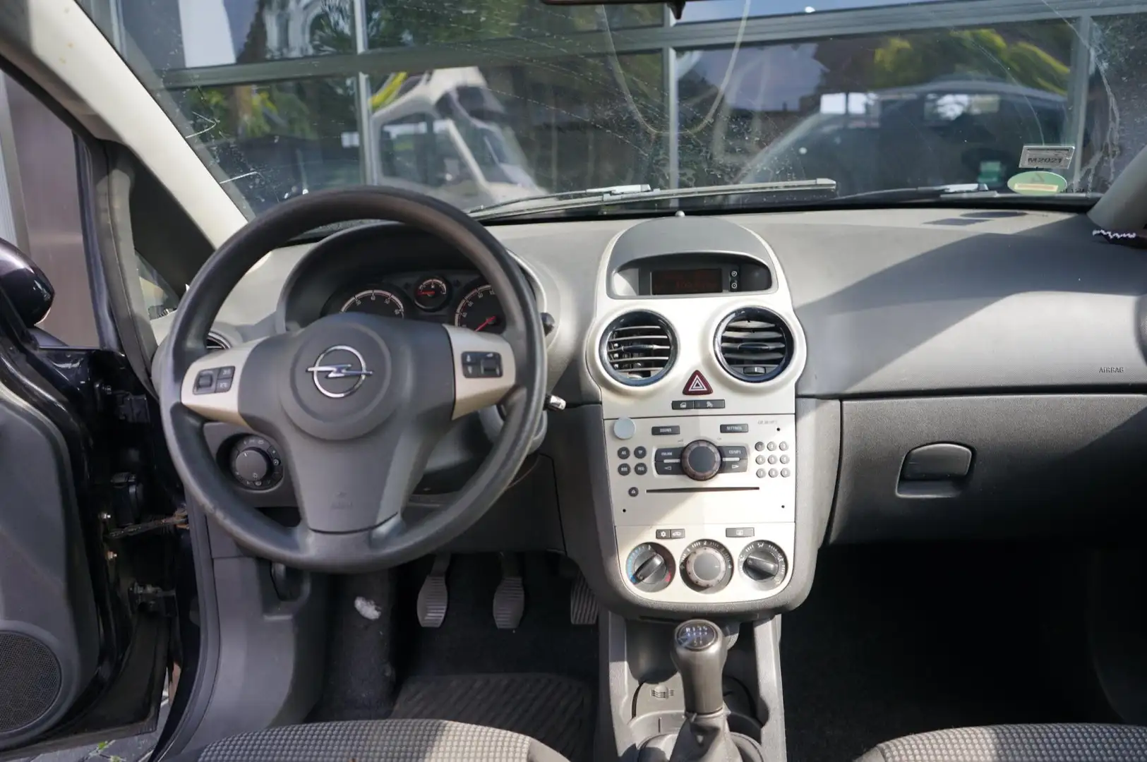 Opel Corsa 1.2-16V Essentia, Airco, Elek pakket Zwart - 2