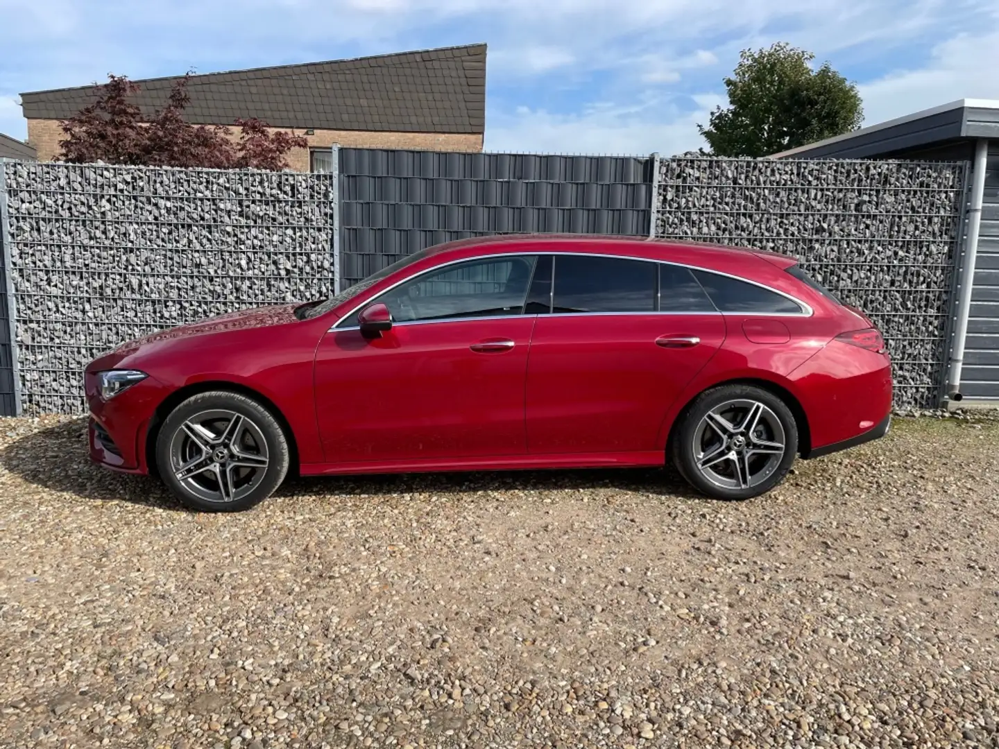 Mercedes-Benz CLA 250 CLA 250 e AMG APP AHK Rot - 2