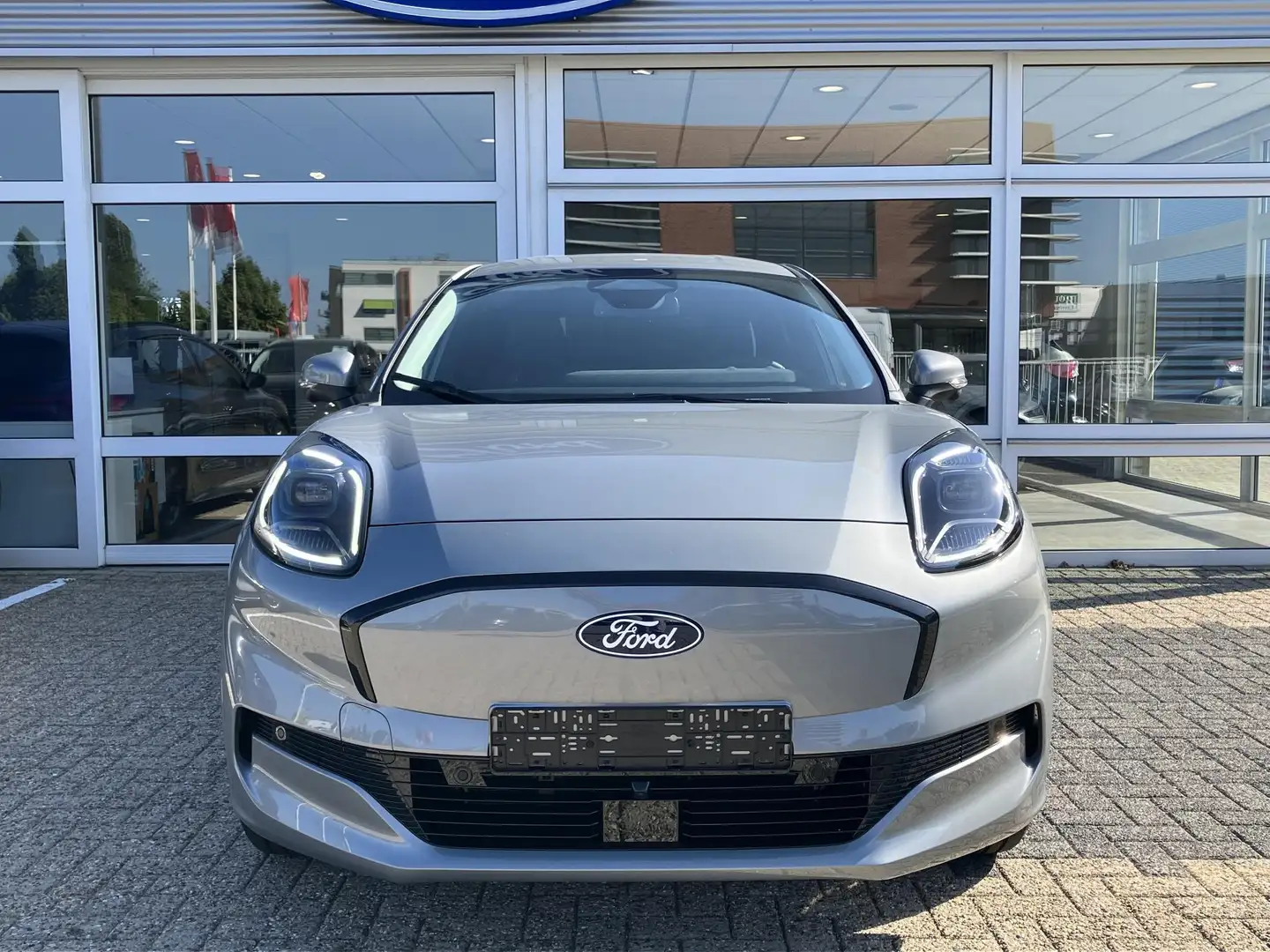 Ford Puma Gen-E 44 kWh Navigatie | Winter Pack | Achteruitrijcamer Grijs - 2