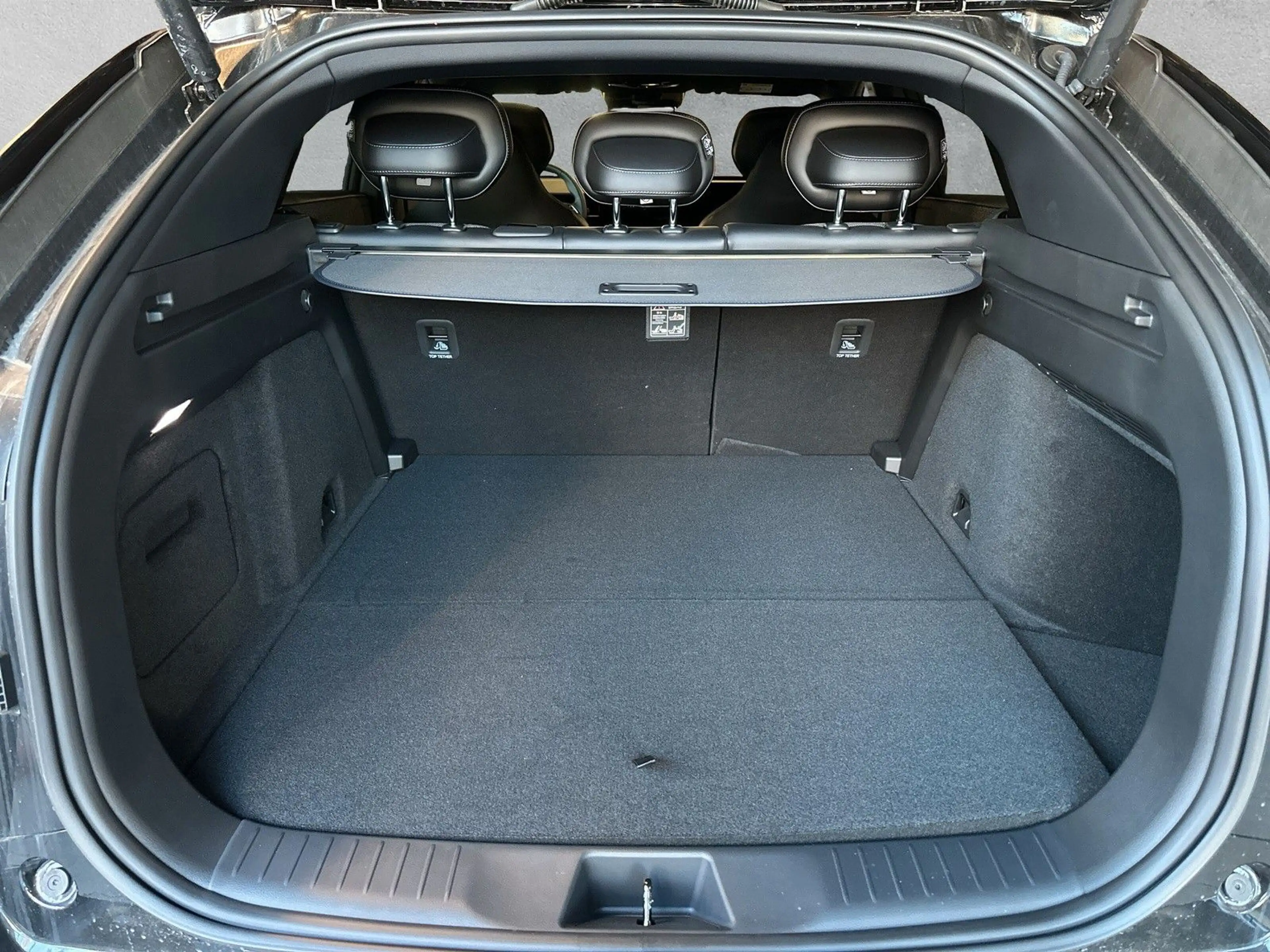 Mazda CX-6e Takumi 258PS 360°/Pano/Matrix — photo 7